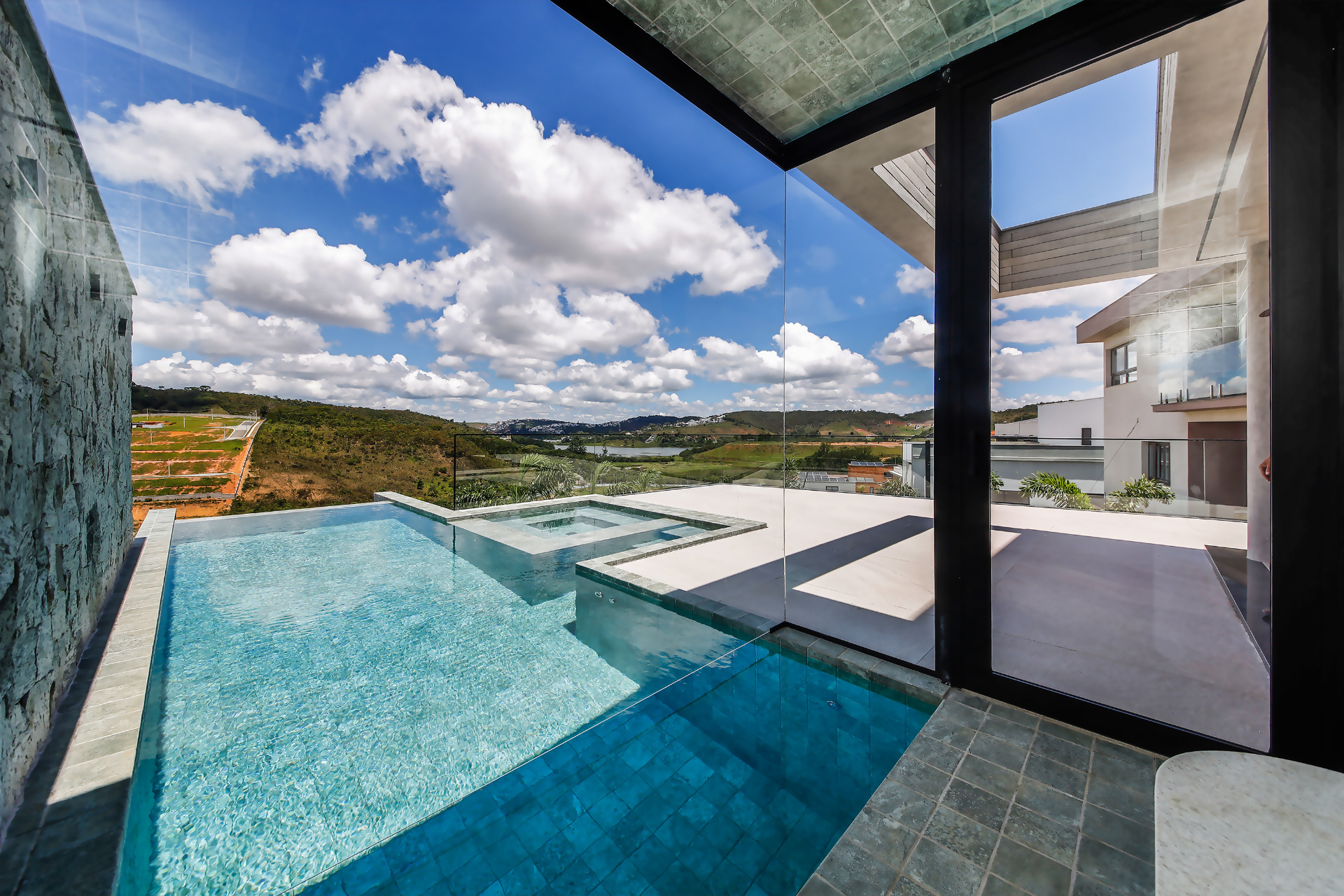 São Pedro: Casa com vista permanente para a represa., foto 12