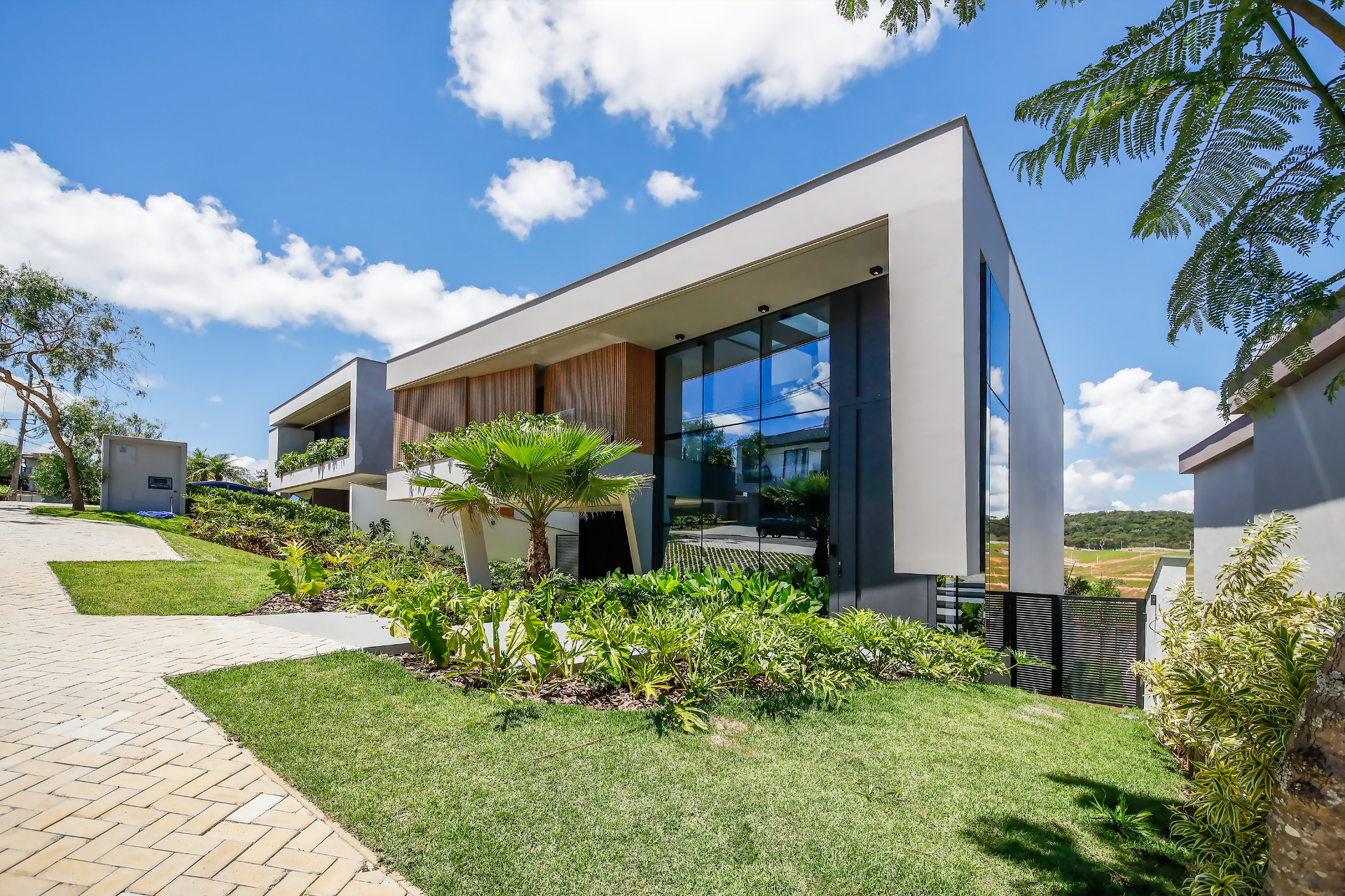 São Pedro: Casa com vista permanente para a represa., foto 3