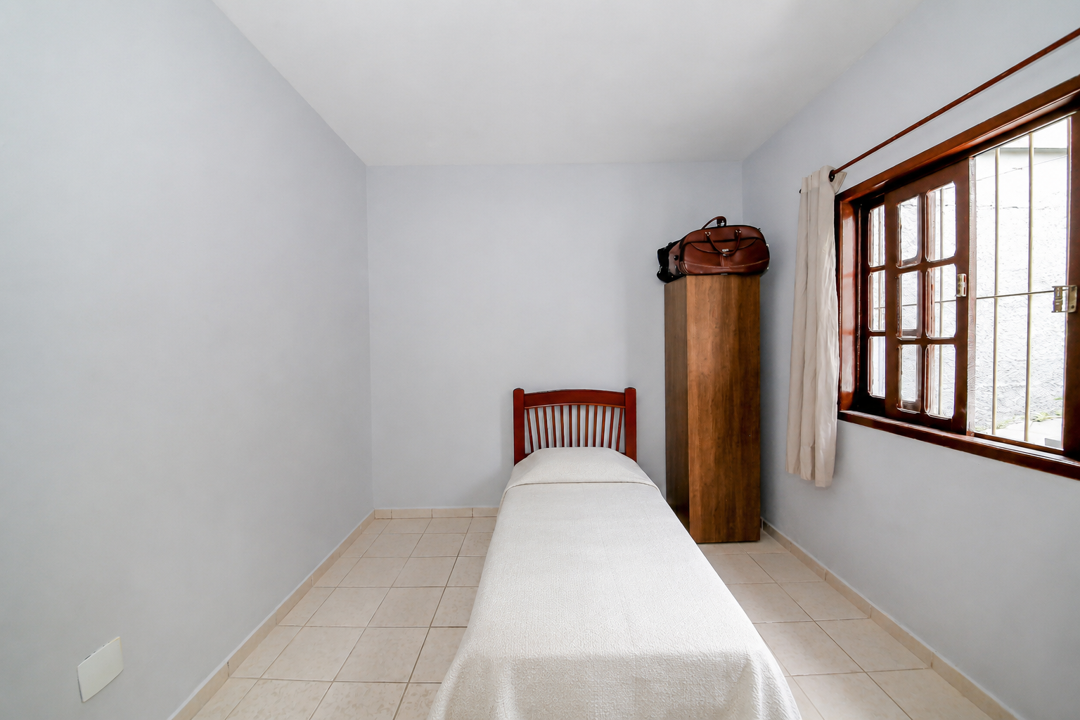 Casa linear, quintal com churrasqueira. São Pedro., foto 6