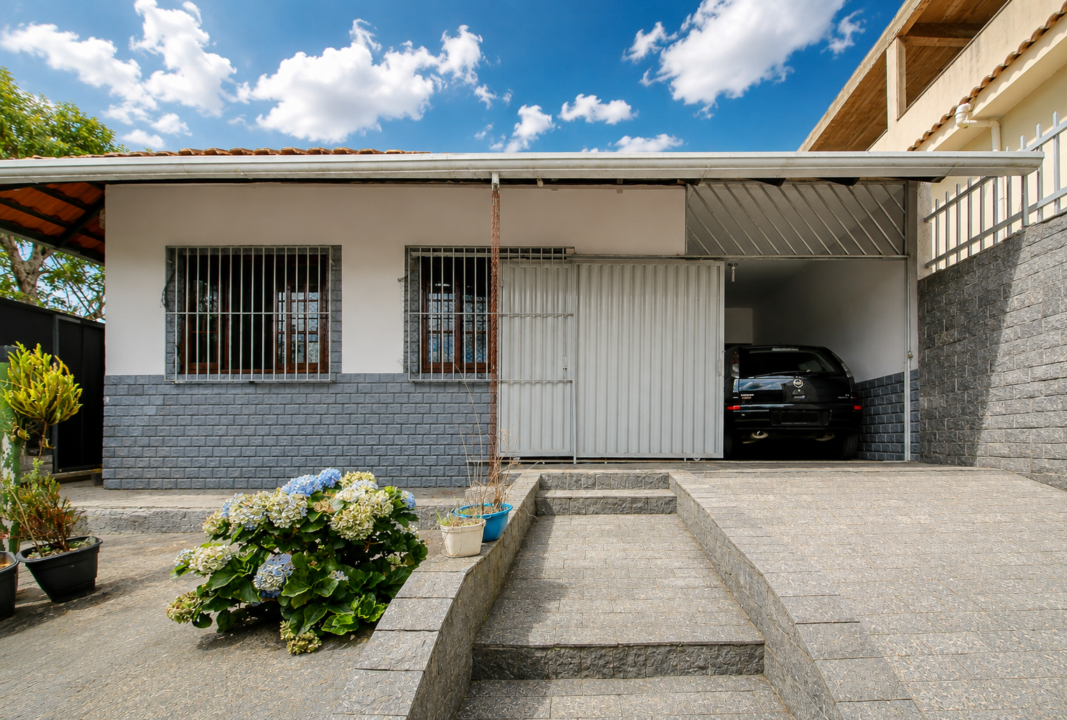 Casa linear, quintal com churrasqueira. São Pedro., foto 2