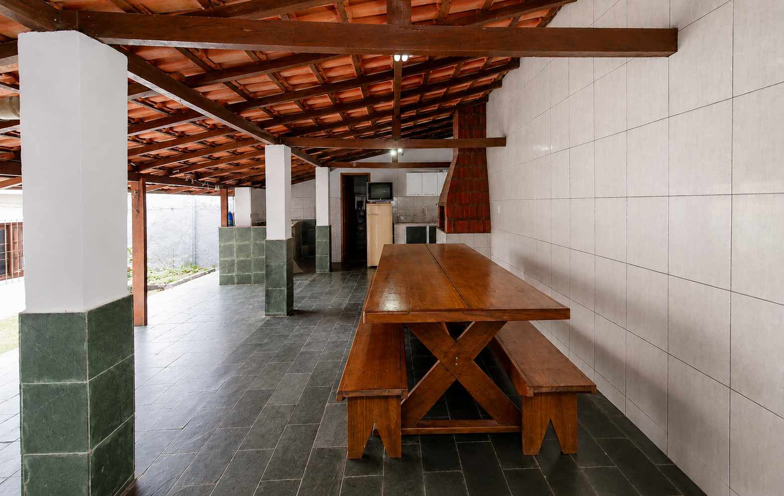 Casa linear, quintal com churrasqueira. São Pedro., foto 16