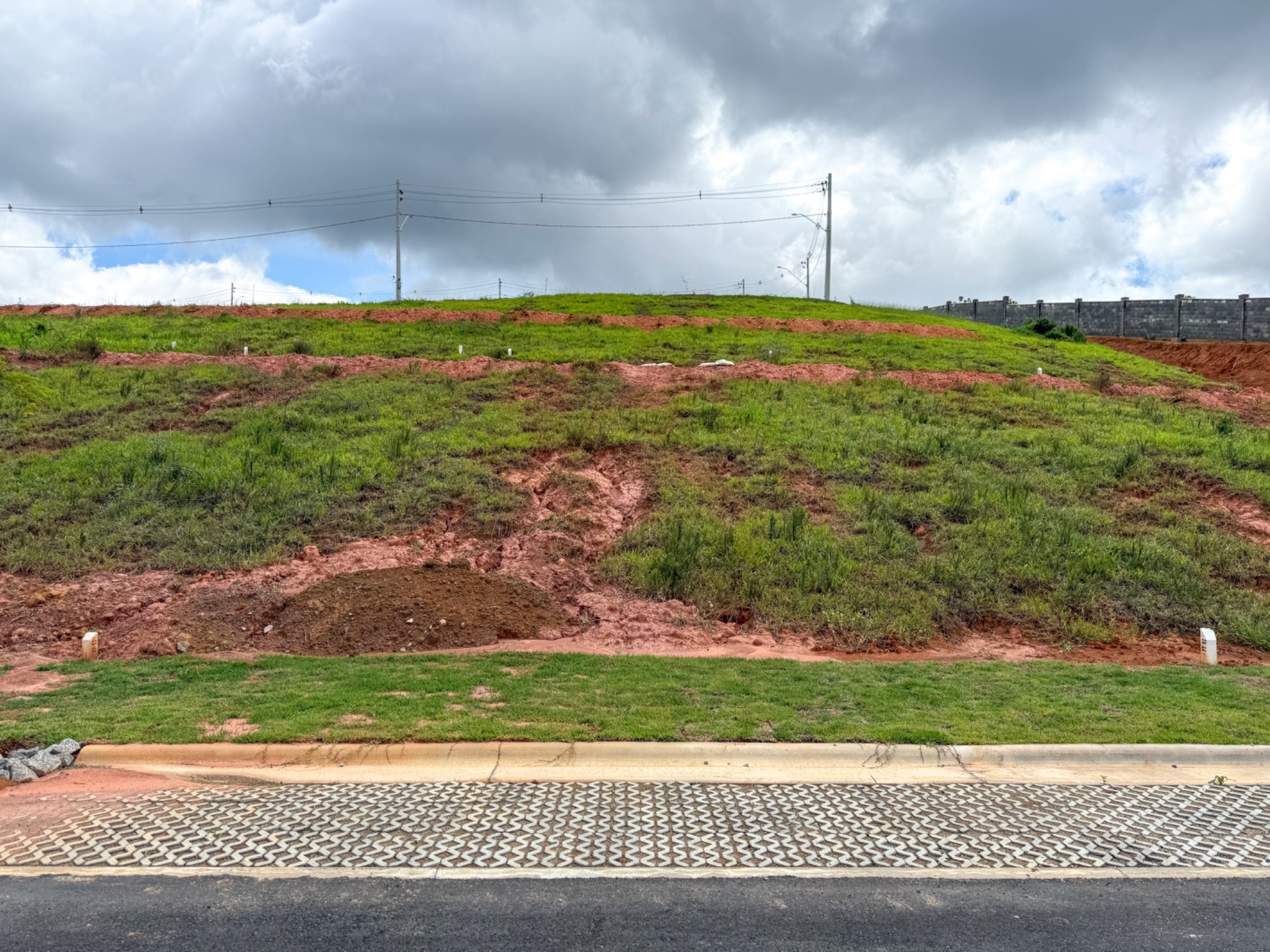 Estrela do Bosque. Terreno com 255m², São Pedro., foto 1