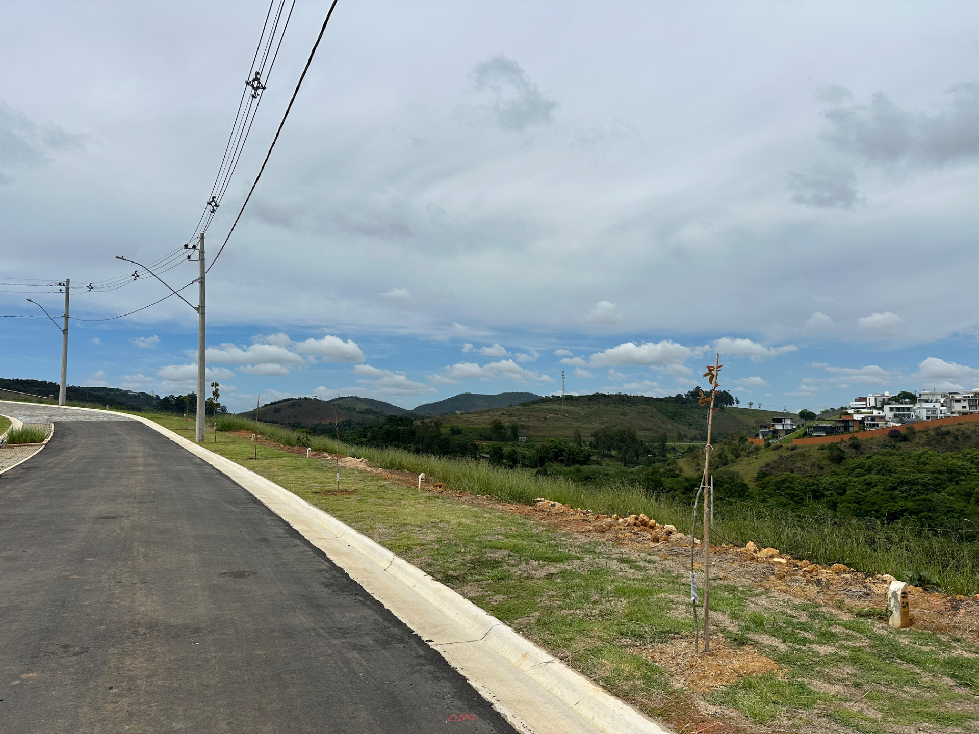 Vista aberta no condomínio. Lote São Pedro., foto 2
