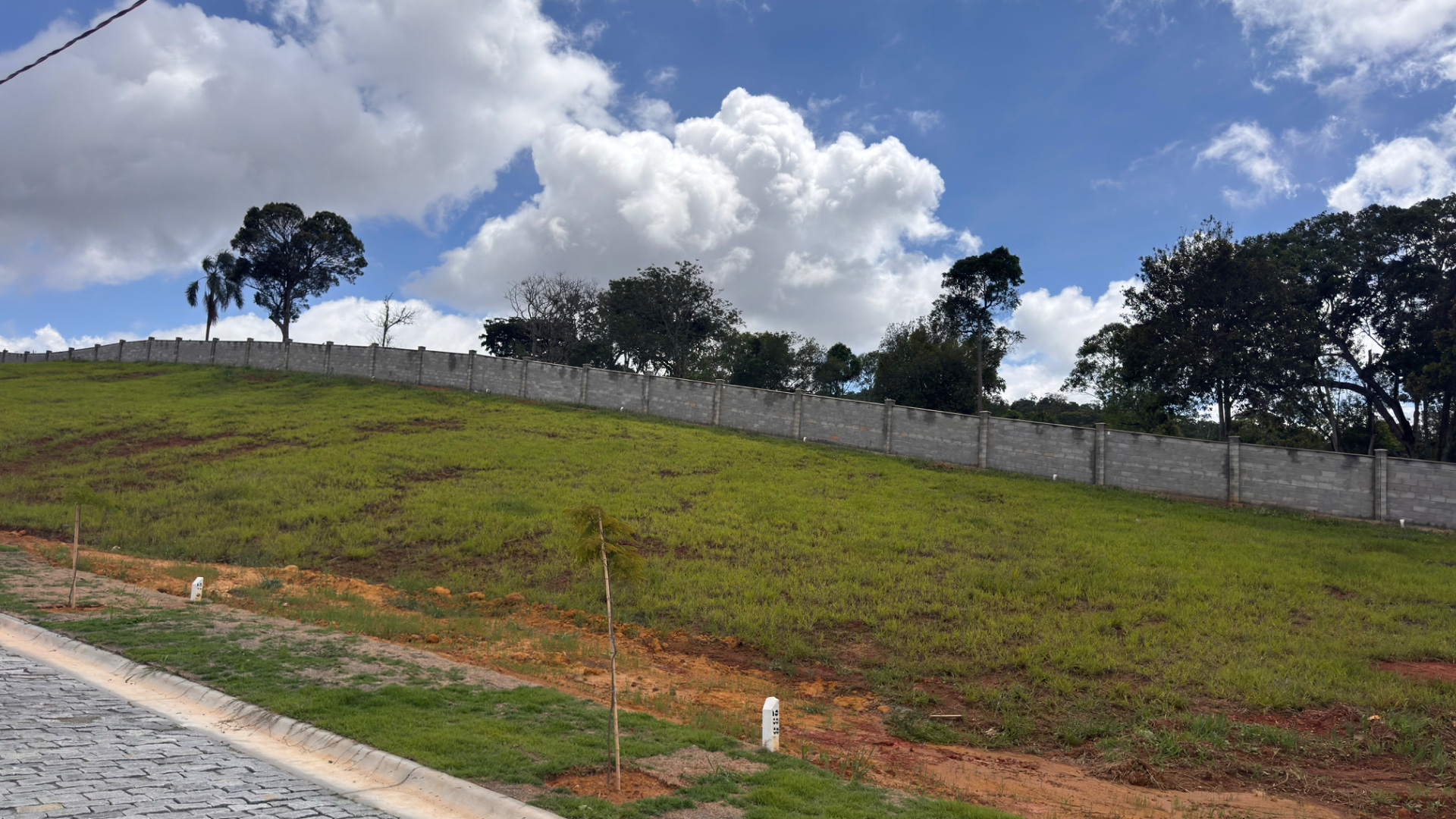 Terreno plano no São Pedro. Condomínio fechado., foto 2