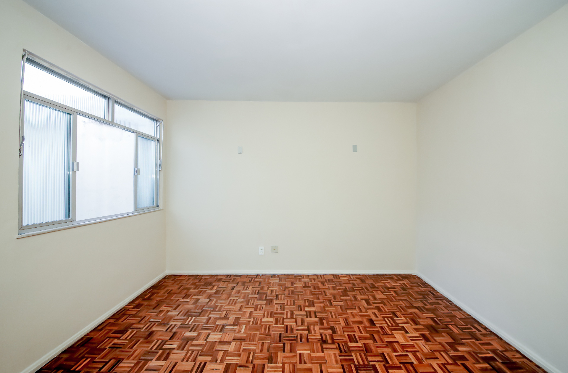 No Paineiras, apê de 3 quartos com suíte e 122 m², foto 1