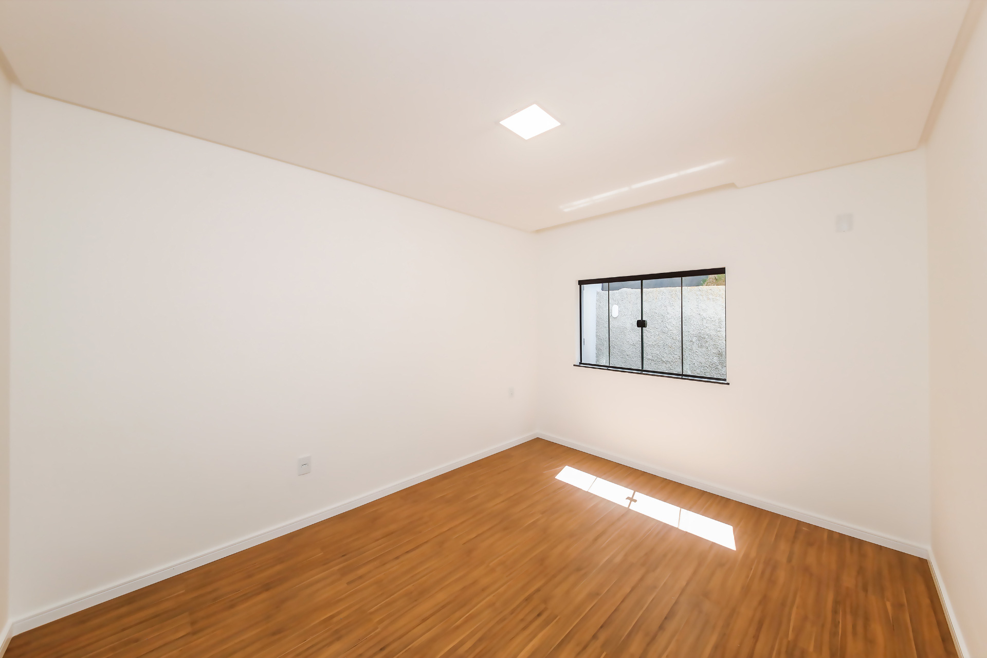 São Pedro: Casa linear, 200 m² em condomínio fechado., foto 12