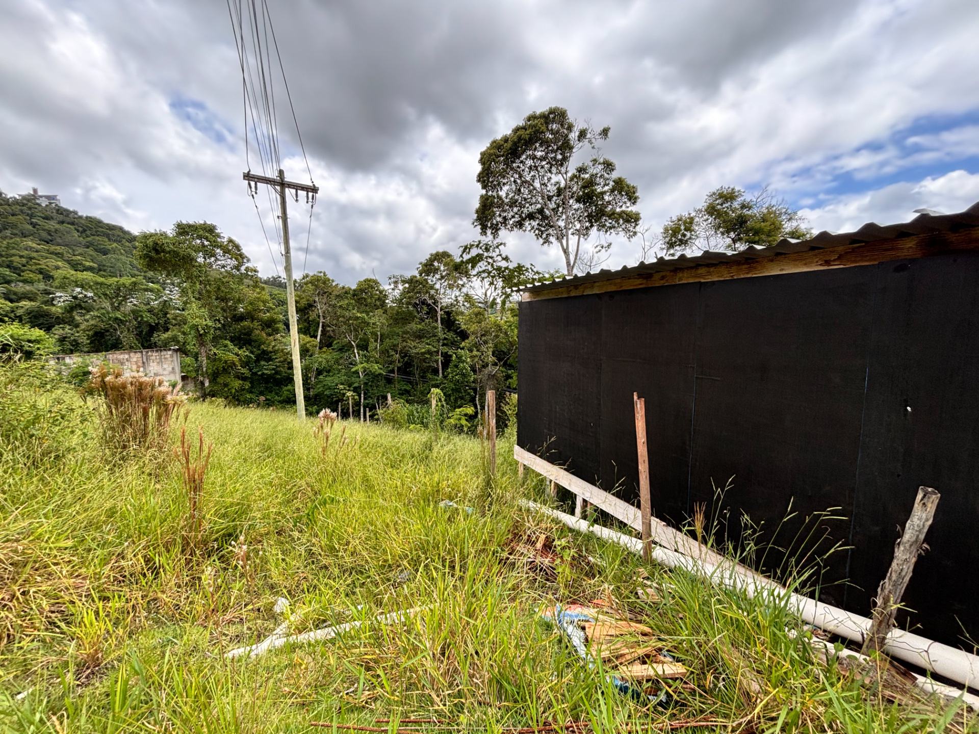 Terreno em fim de quadra no Salvaterra. 541m²., foto 3