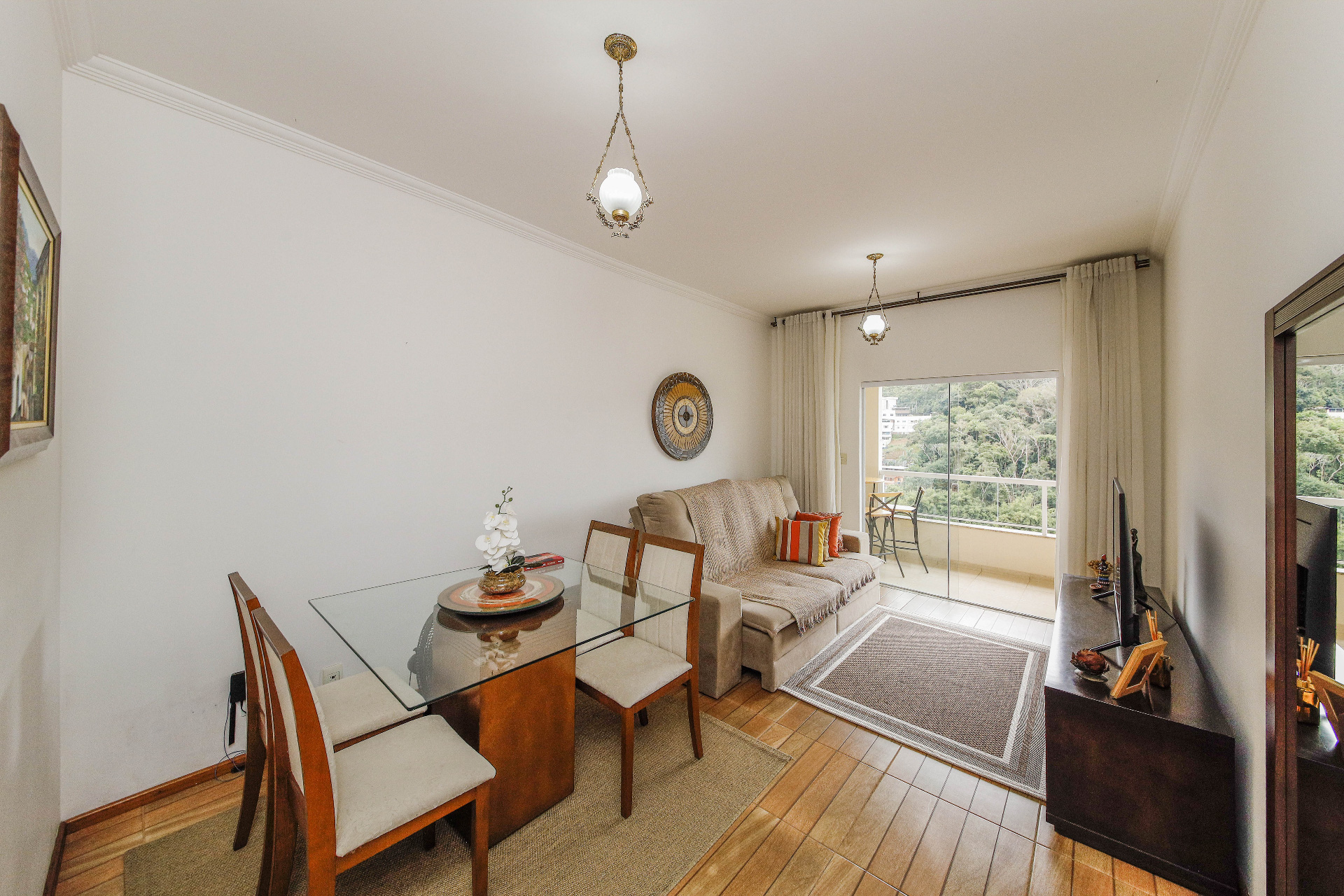 Casa Borboleta. 3 suítes, bom espaço externo., foto 4