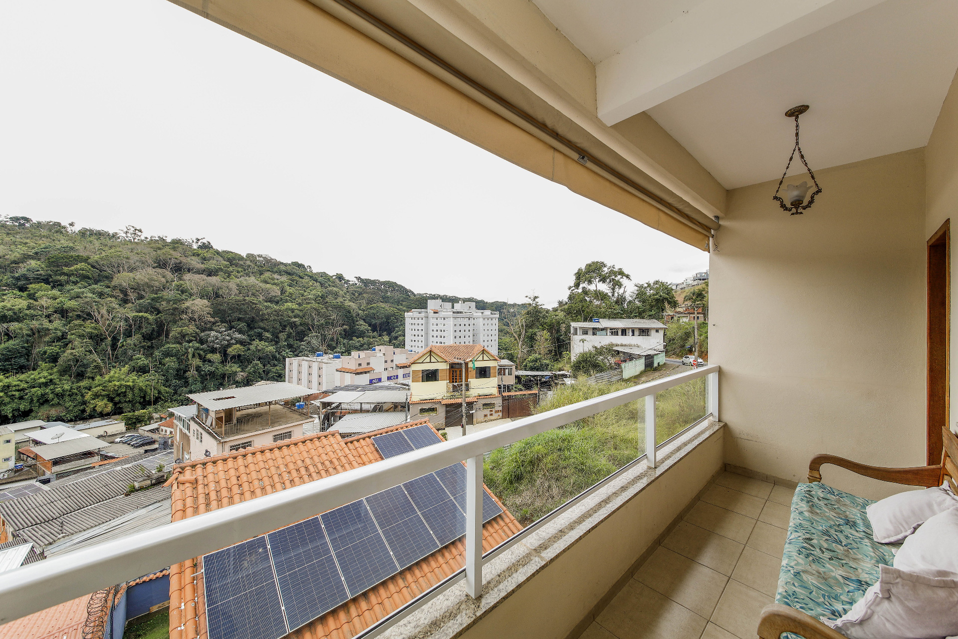 Casa Borboleta. 3 suítes, bom espaço externo., foto 7