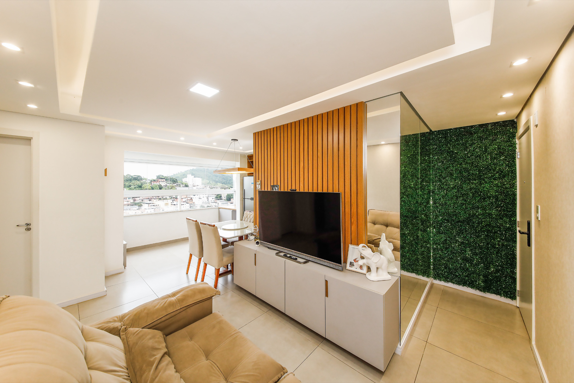 Cascatinha: 2 quartos, varanda integrada, 82m²., foto 1