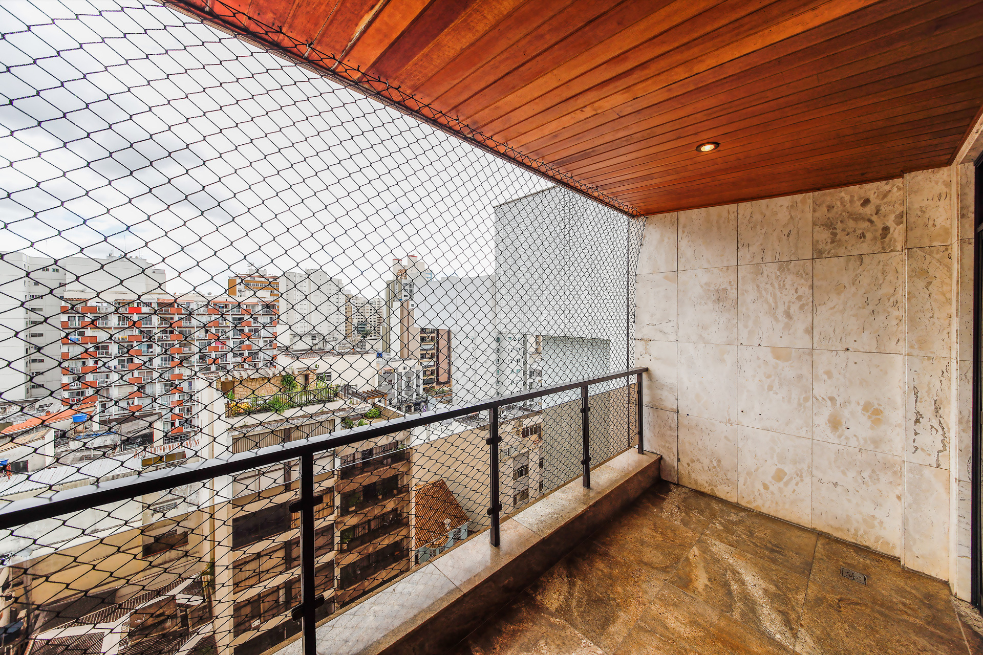 São Mateus. Apartamento clássico, com 238m². Boa planta., foto 4