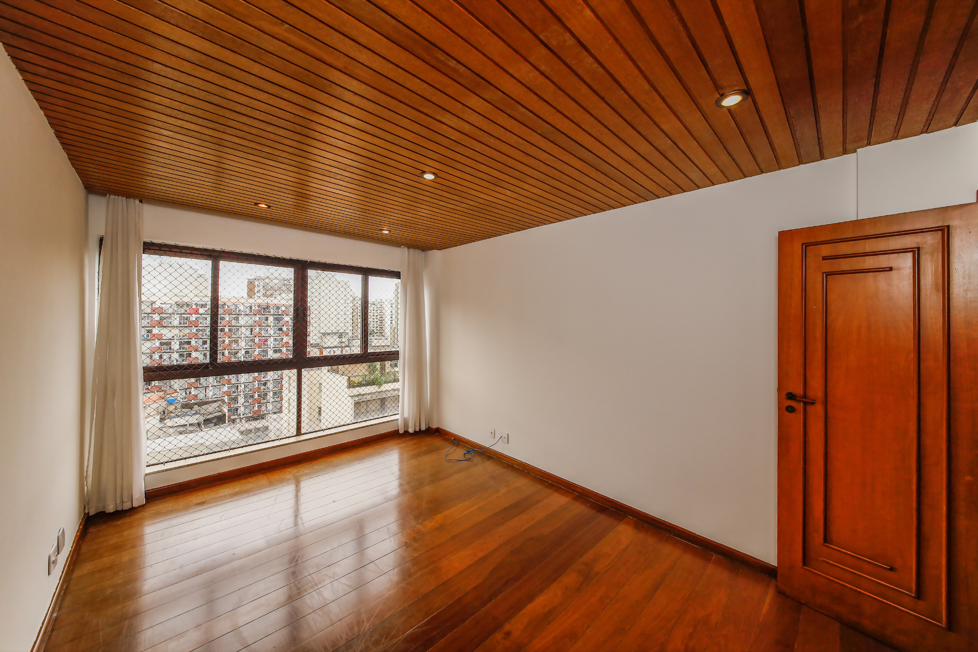São Mateus. Apartamento clássico, com 238m². Boa planta., foto 14