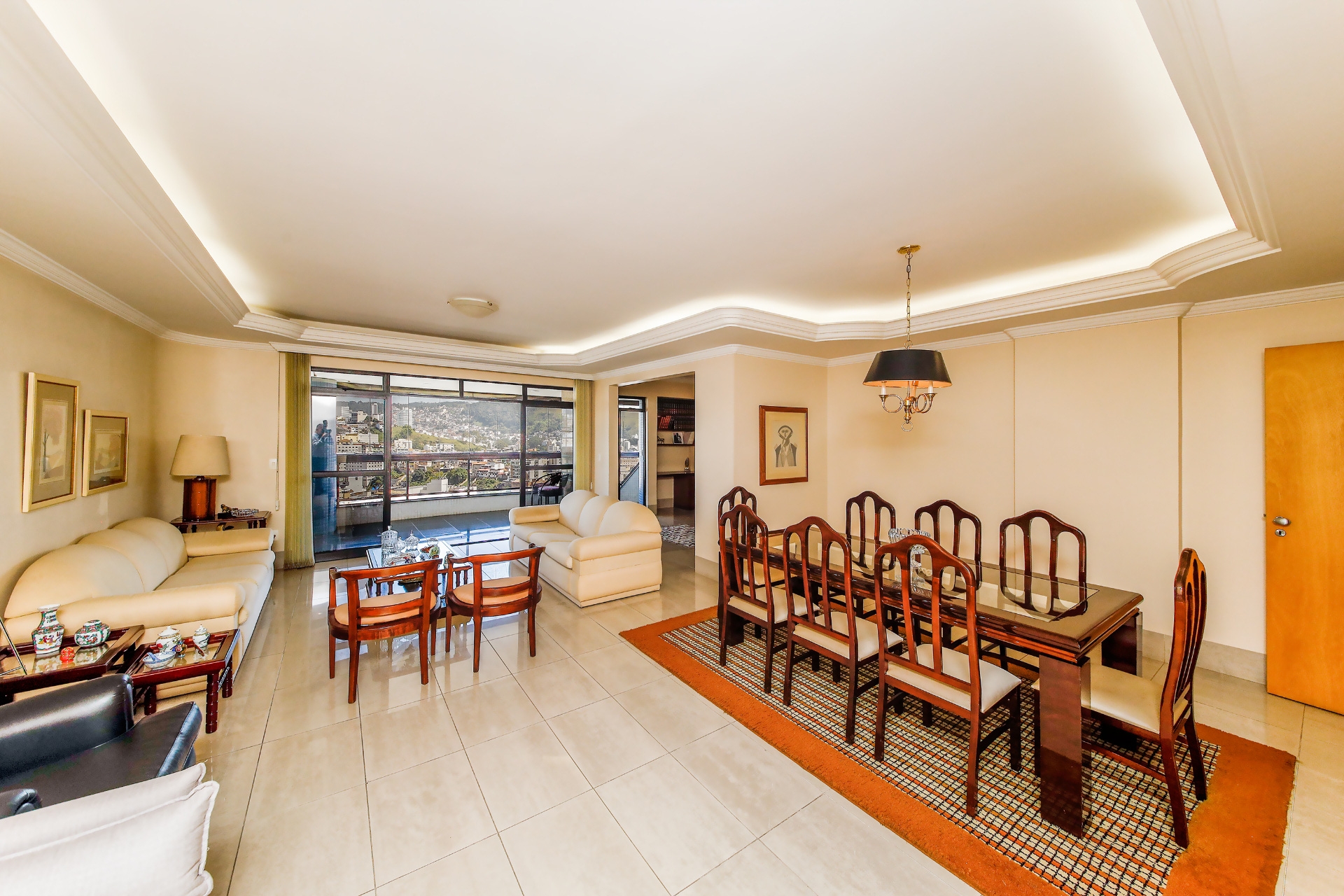 Bom Pastor: 3 suítes, 283m², 3 vagas. Lazer completo., foto 1