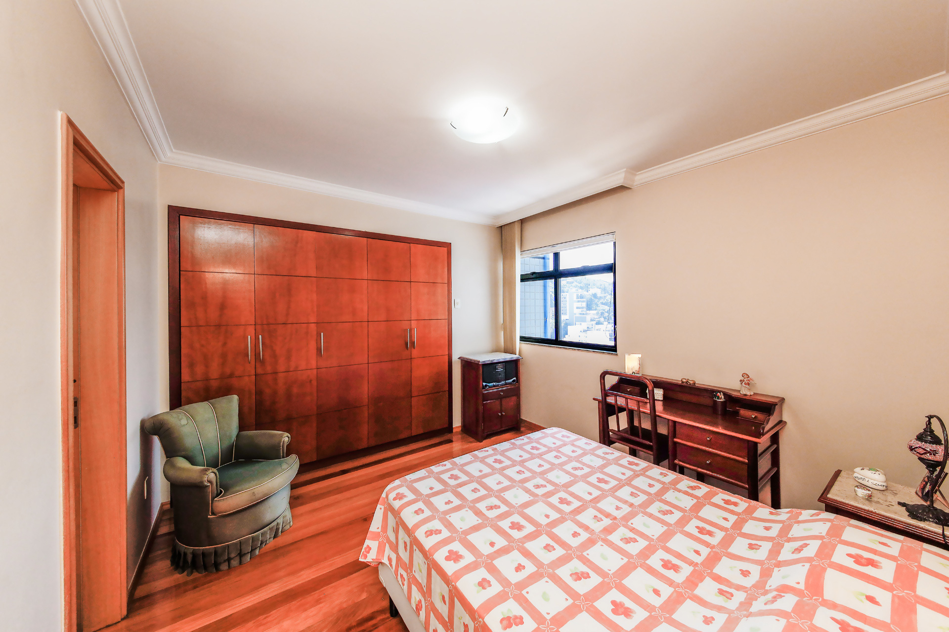 Bom Pastor: 3 suítes, 283m², 3 vagas. Lazer completo., foto 13