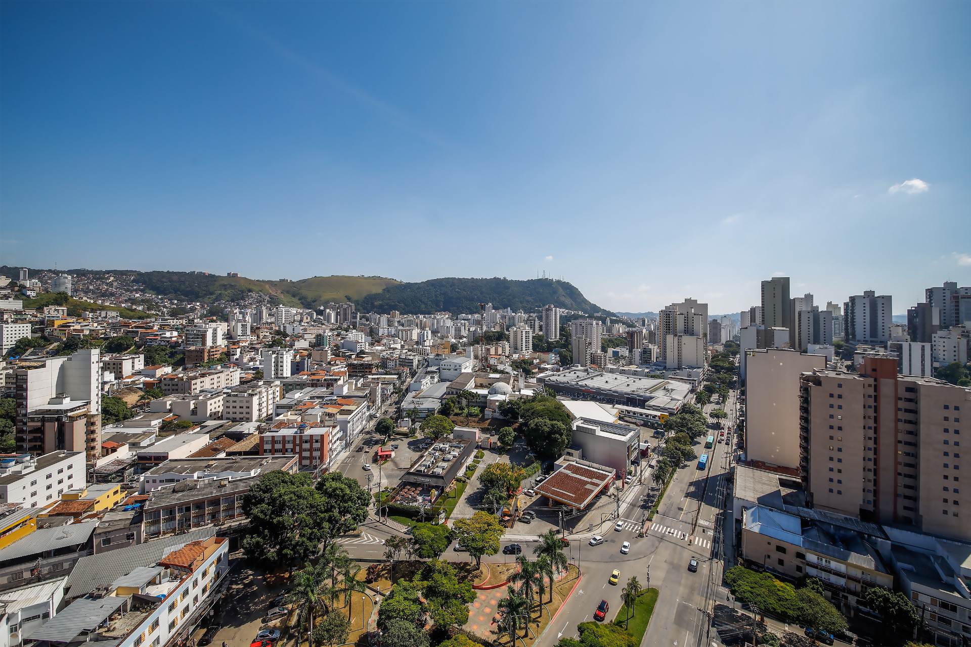 Bom Pastor: 3 suítes, 283m², 3 vagas. Lazer completo., foto 7