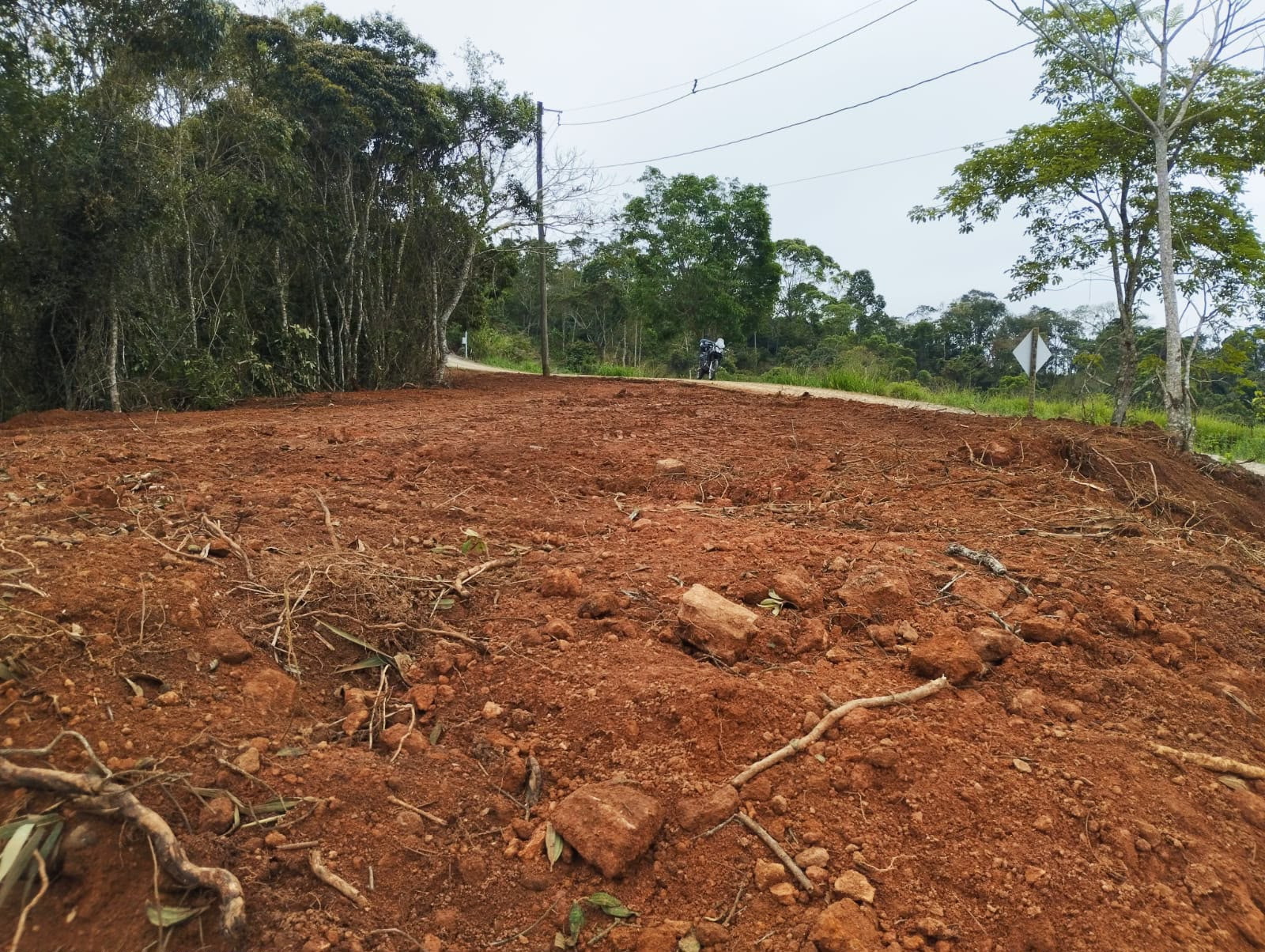Terreno com mais de 1.600 m² no Estrada Real para venda, foto 3