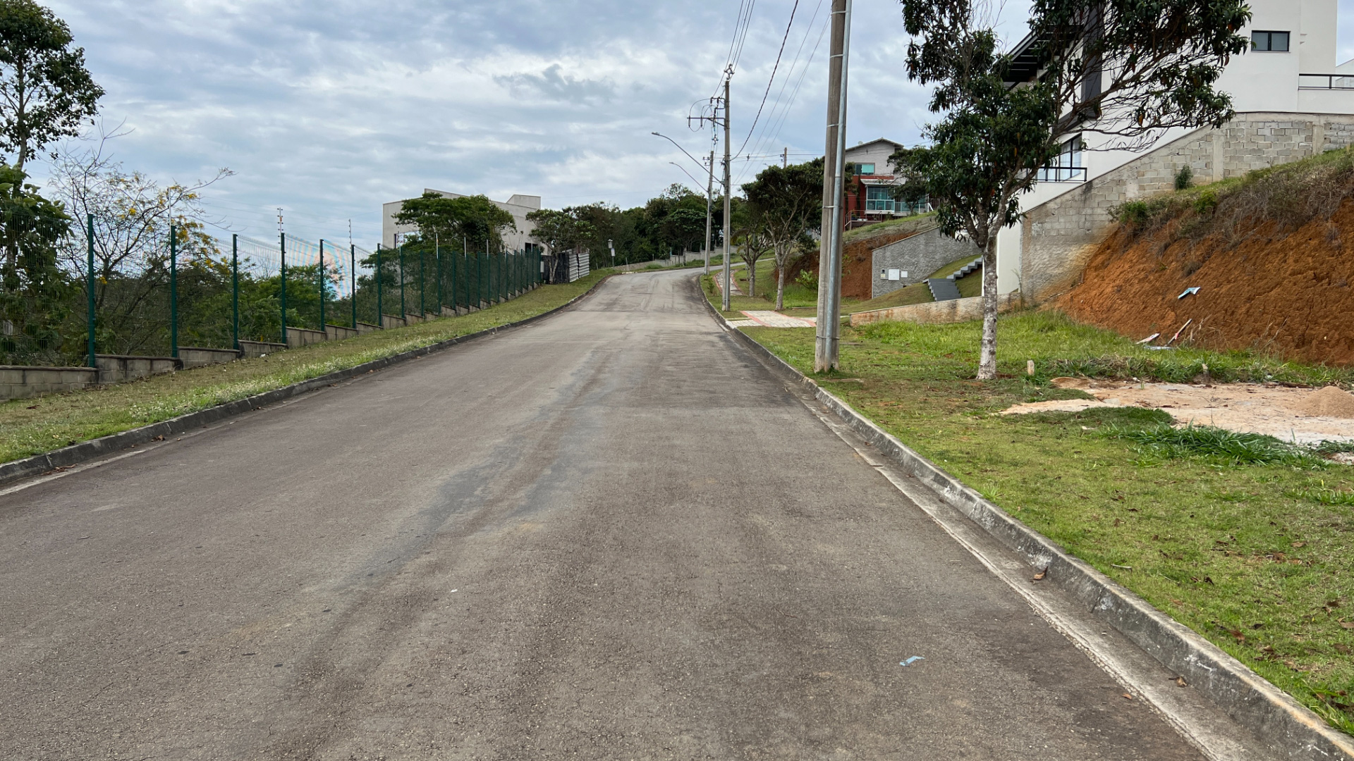 Alvim: Terreno 450m² com vista permanente, foto 8