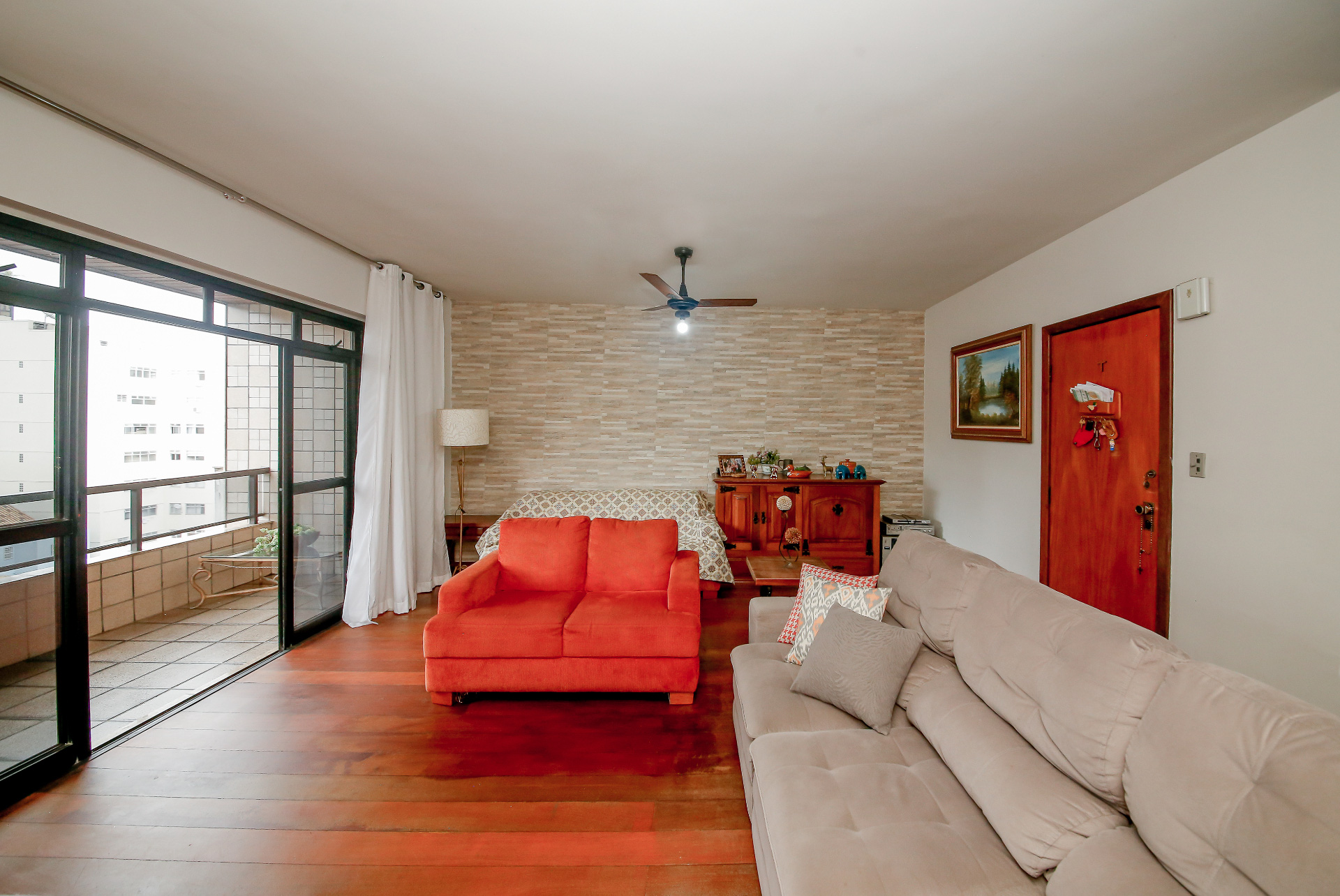Varanda e 4 quartos, 2 vagas no São Mateus. 253m² úteis., foto 2