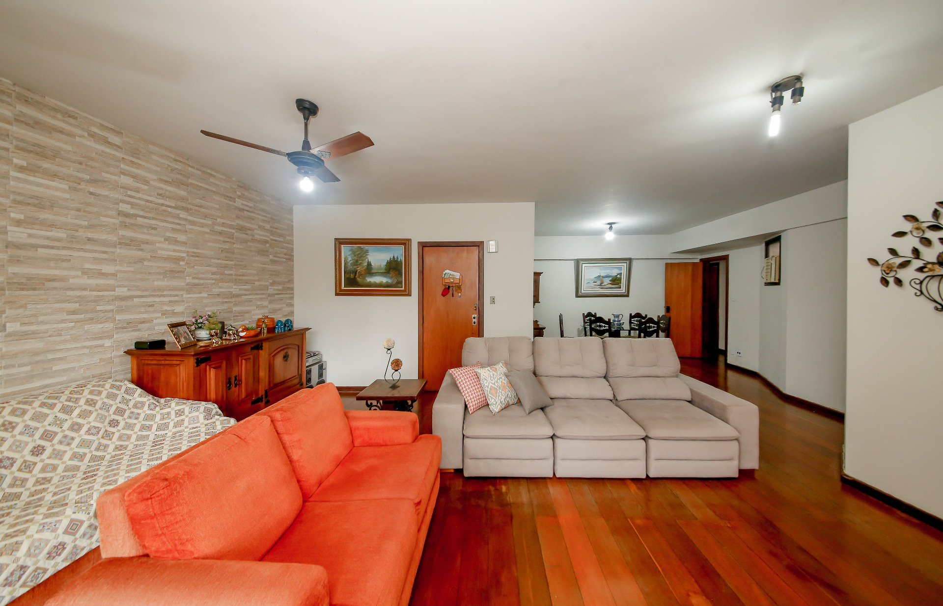 Varanda e 4 quartos, 2 vagas no São Mateus. 253m² úteis., foto 4