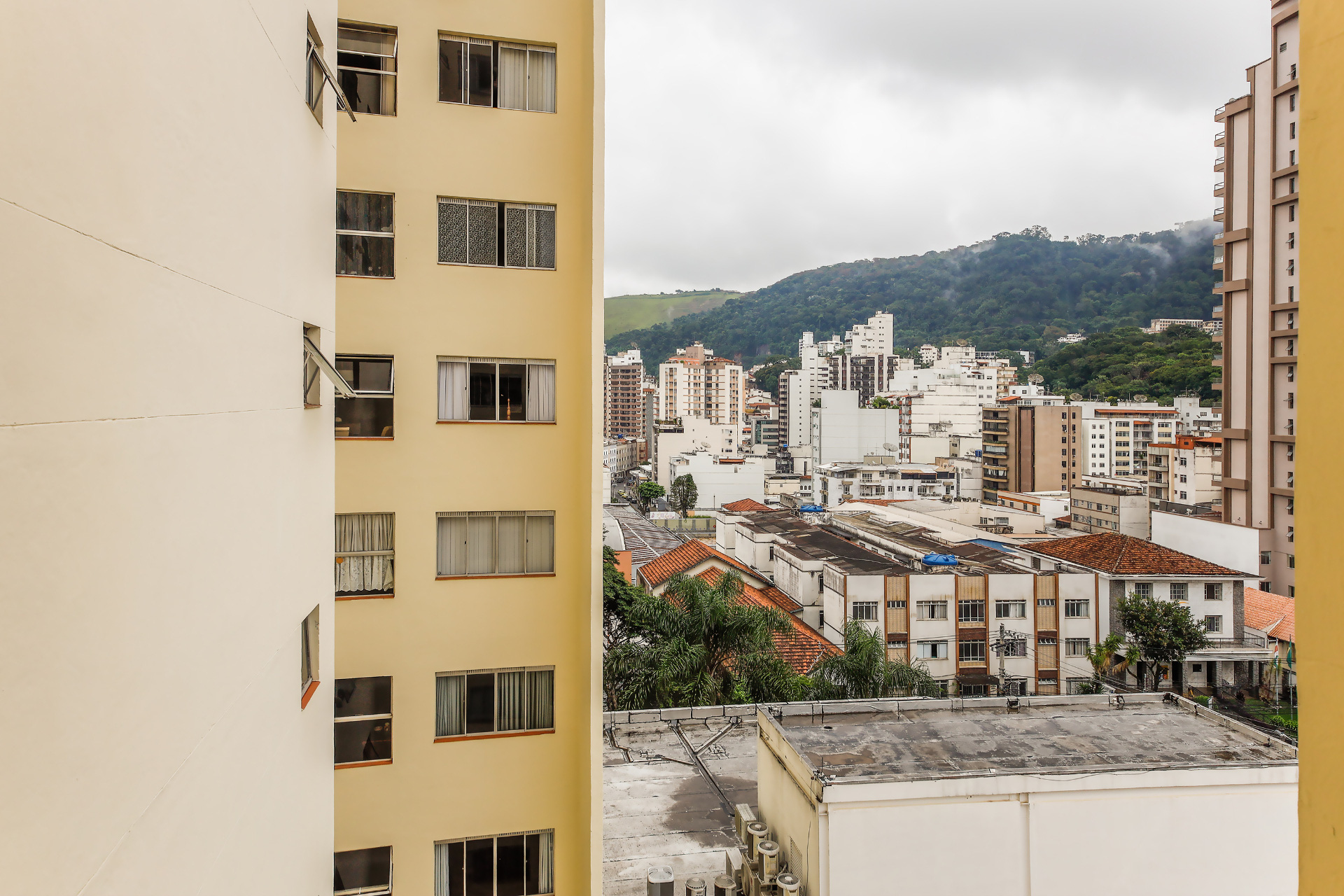 4 quartos no Centro. Ambientes amplos, 1 vaga., foto 16