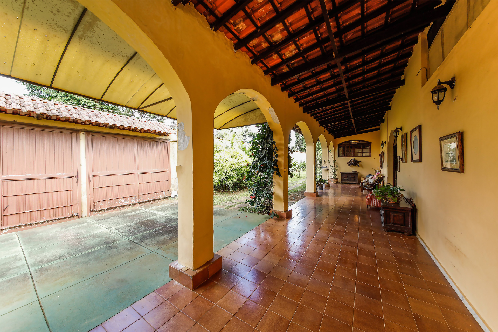 Parque Alto. Casa colonial com lazer amplo., foto 3