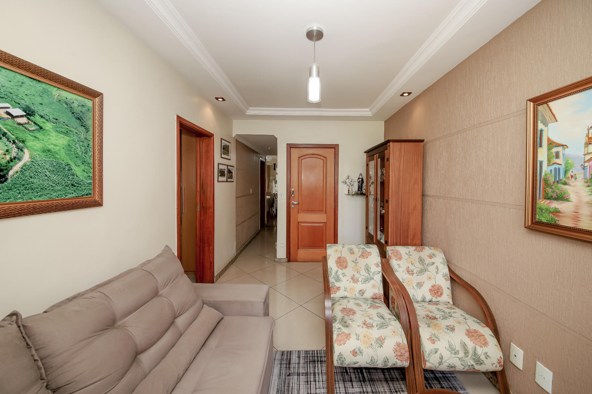 Vale do Ipê: 2 quartos, suíte e planejados, 80m²., foto 3