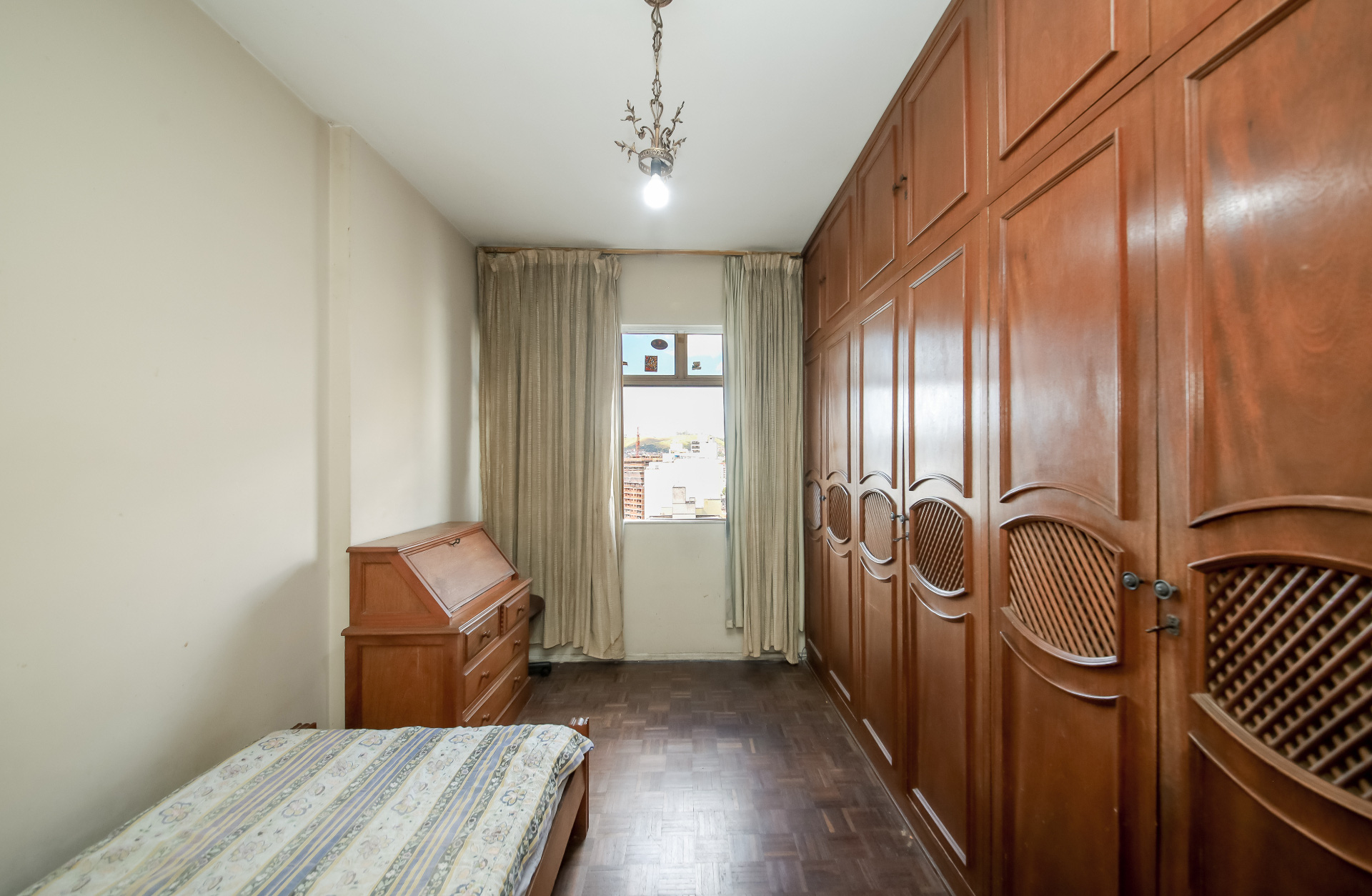 Andar alto, 3 quartos, vista livre. Centro., foto 4