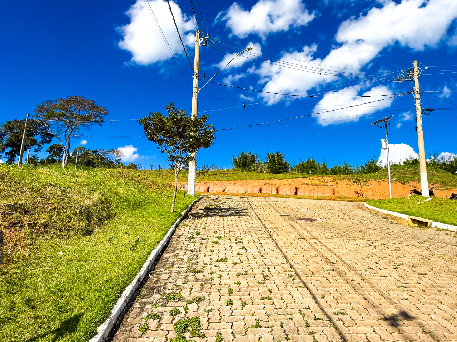 Terreno 481m² em condomínio. Vista livre., foto 4