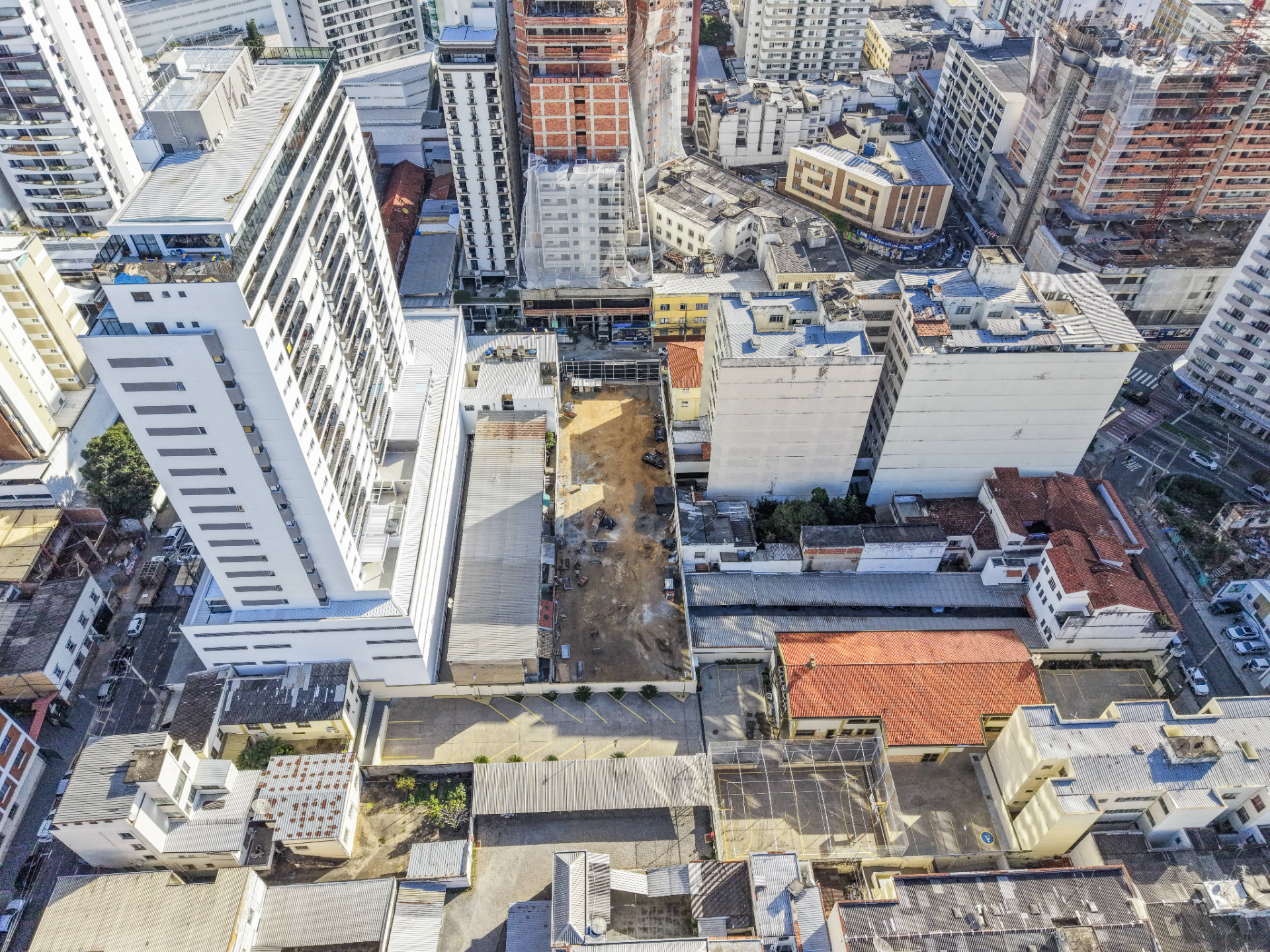 Centro: apartamento 4 quartos, 130m². 2 vagas., foto 4