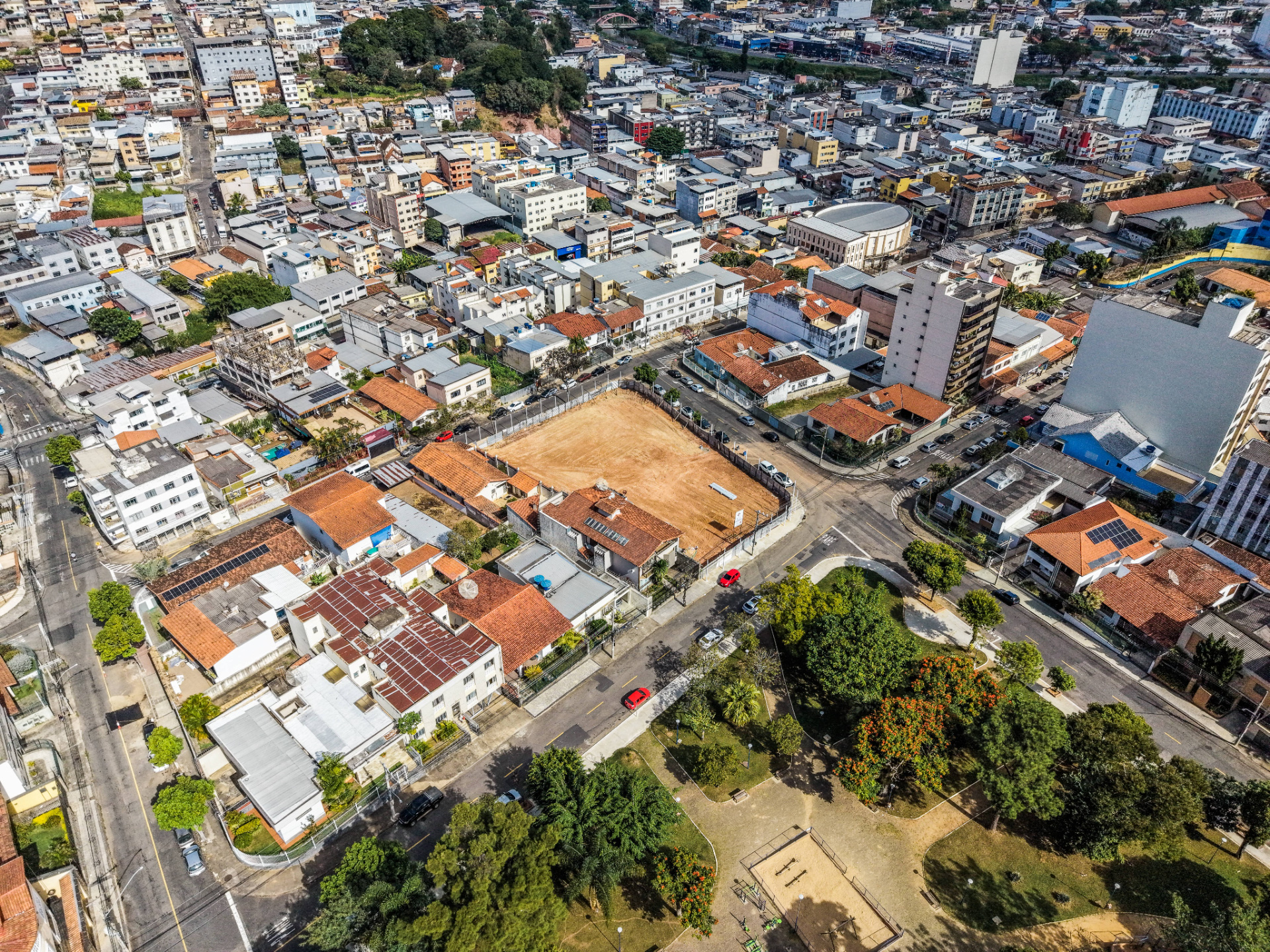 Bairu: lançamento com praça, 2 quartos e suíte, foto 1