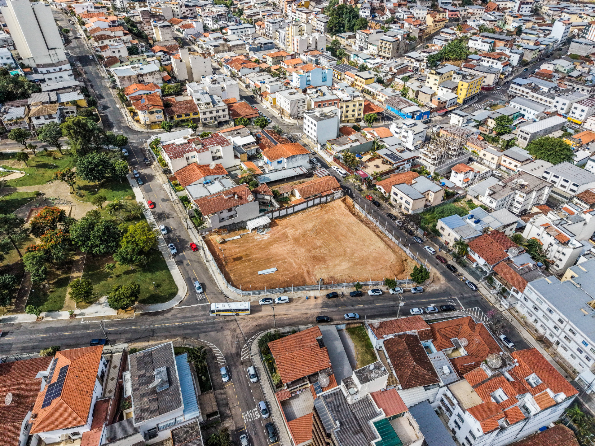 Bairu: lançamento com praça, 2 quartos e suíte, foto 2