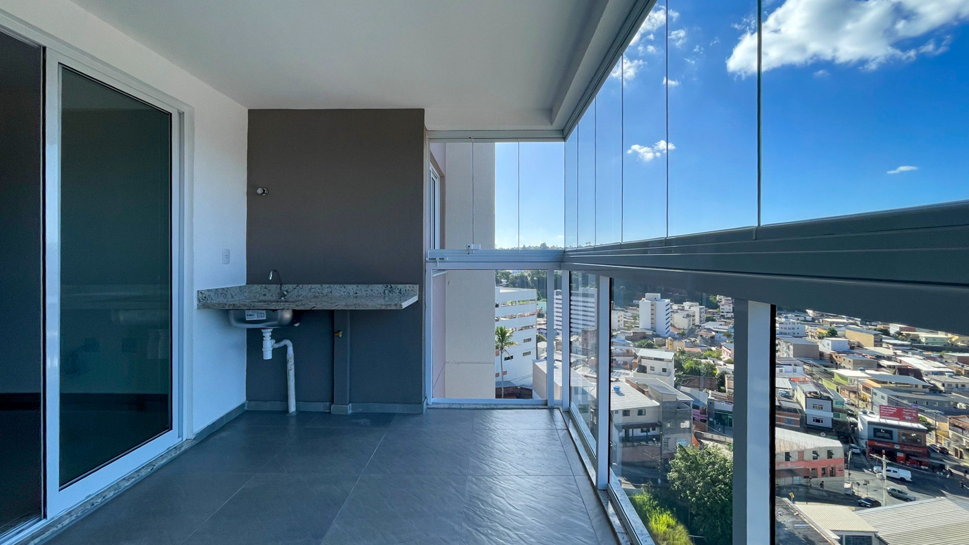 Varanda gourmet, 2 suítes. Apartamento com 111m²., foto 4