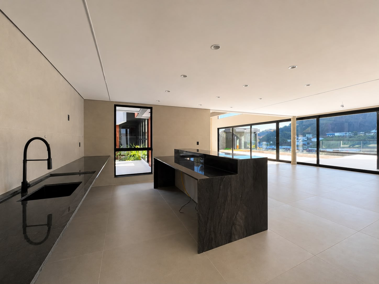 Condomínio Estrela Alta. Casa de 650 m², 4 suítes., foto 7