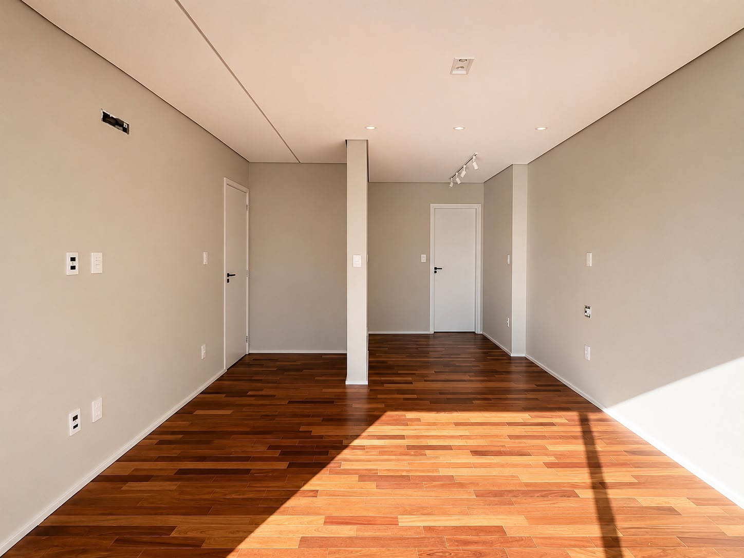 Condomínio Estrela Alta. Casa de 650 m², 4 suítes., foto 25