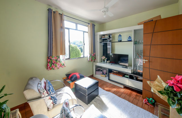 Apartamento com 103 m² e 3 quartos no Morro da Glória para venda