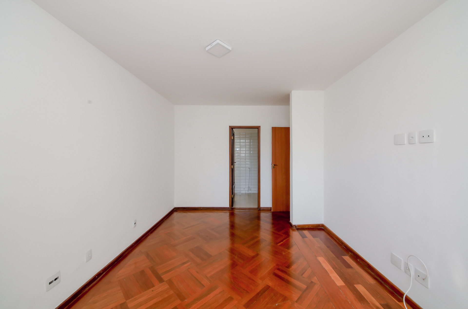 Centro: 4 quartos, varanda, 342m². Ed. Cozak., foto 23