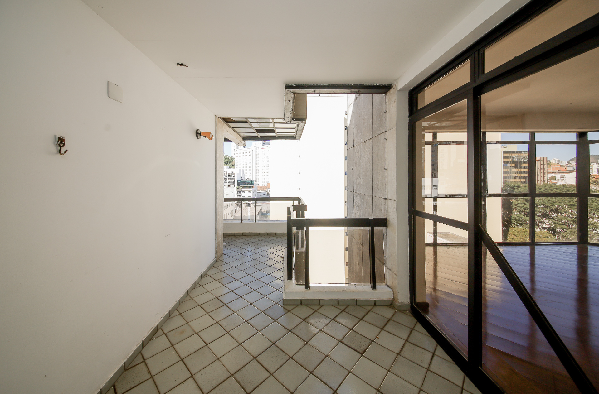 Centro: 4 quartos, varanda, 342m². Ed. Cozak., foto 9