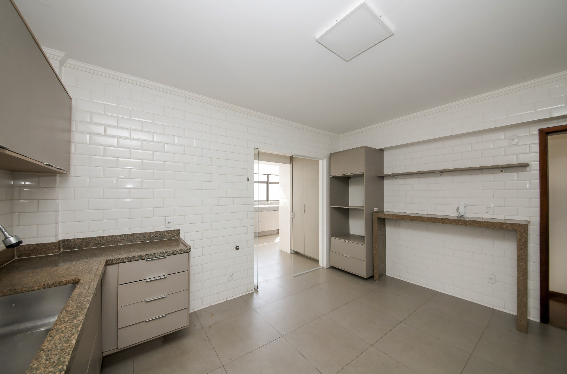 Centro: 4 quartos, varanda, 342m². Ed. Cozak., foto 33