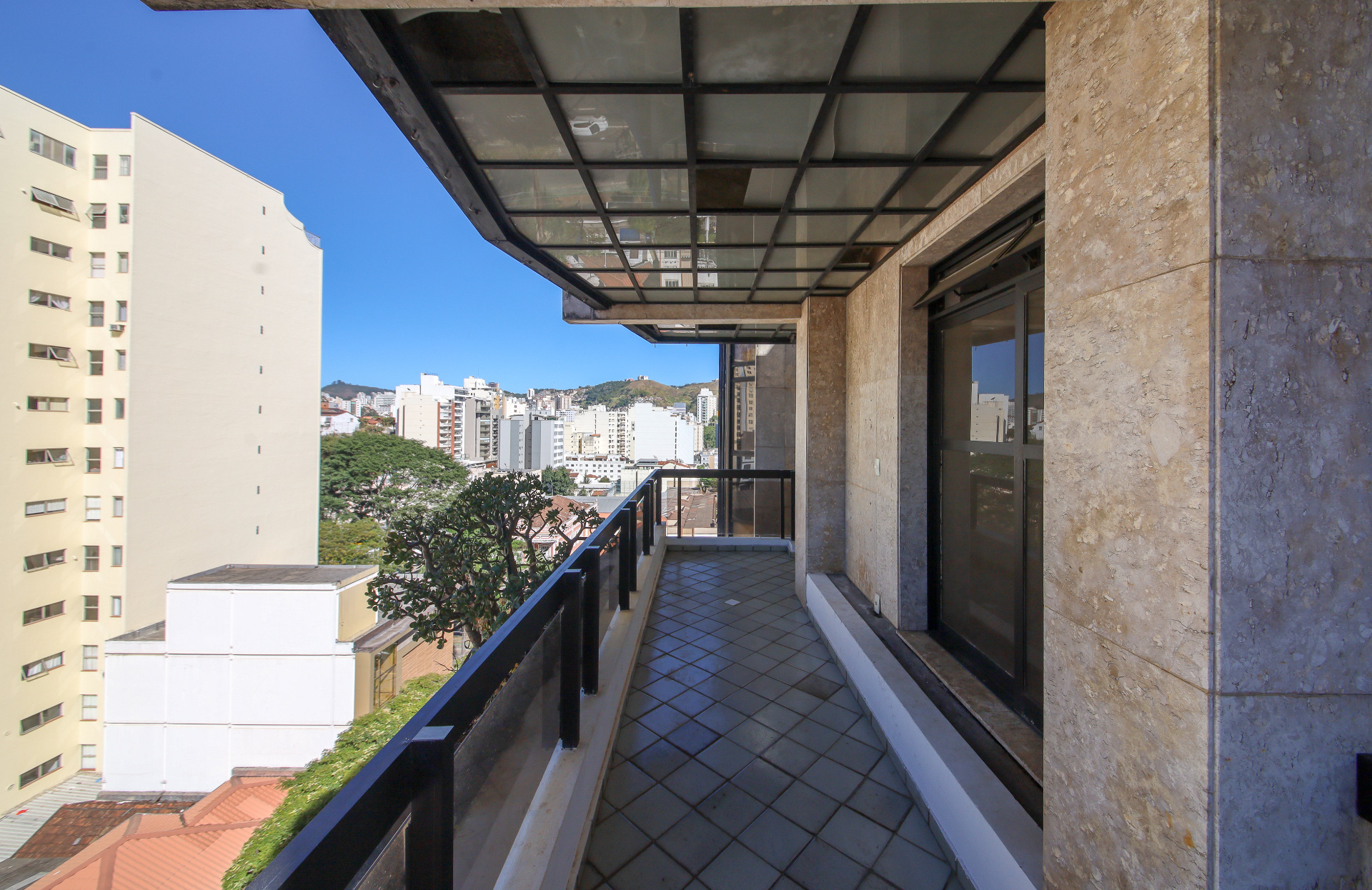 Centro: 4 quartos, varanda, 342m². Ed. Cozak., foto 12