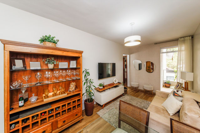 Apartamento com 2 quartos e elevador no Santa Helena para venda