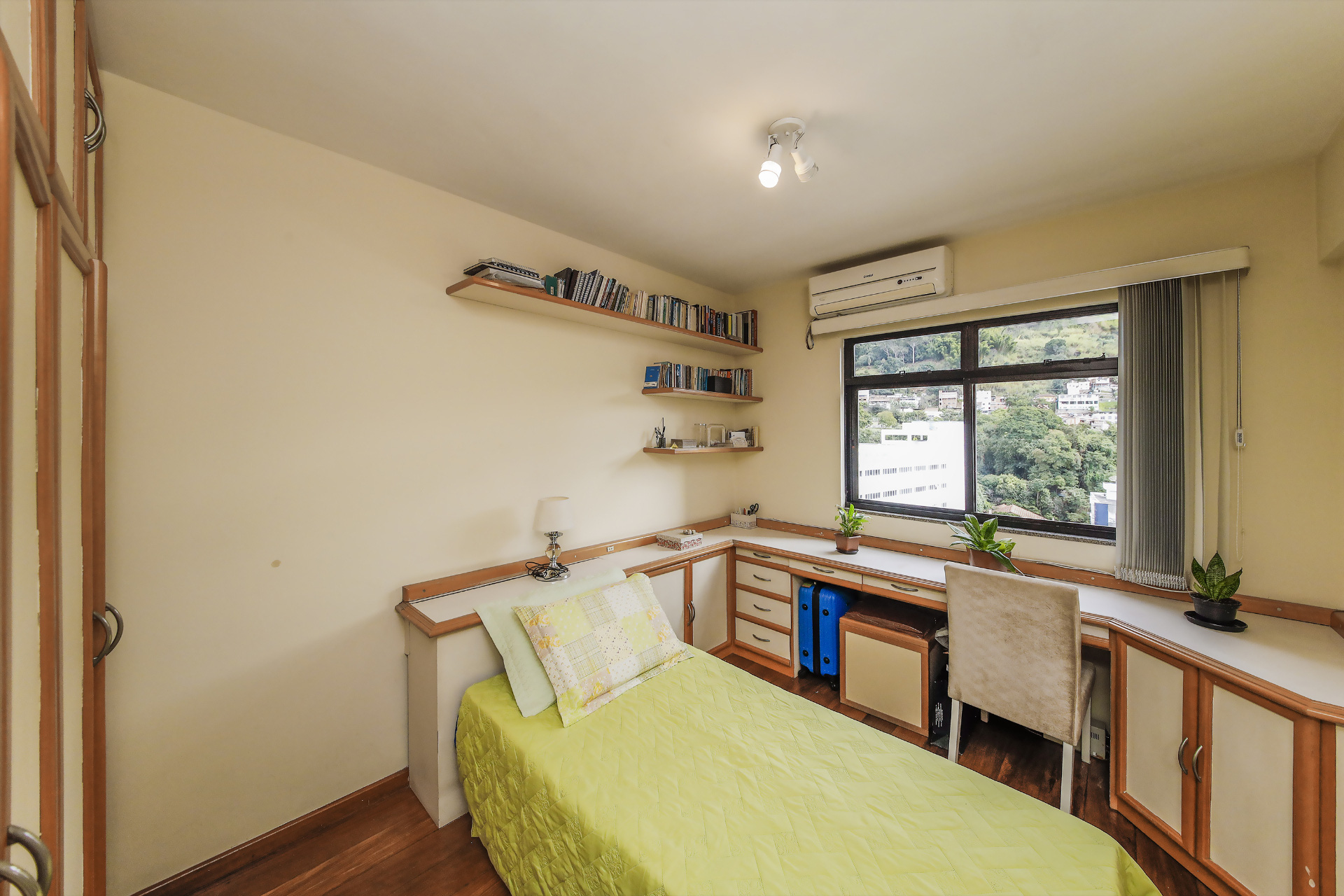Amplo, na Av. Itamar Franco. 124m²., foto 15