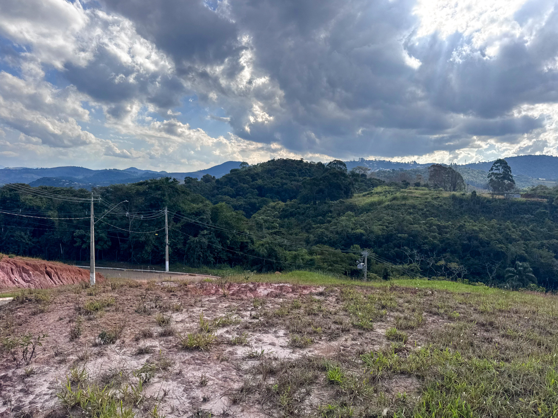 Lote 463 m². Vista. Condomínio com segurança., foto 2