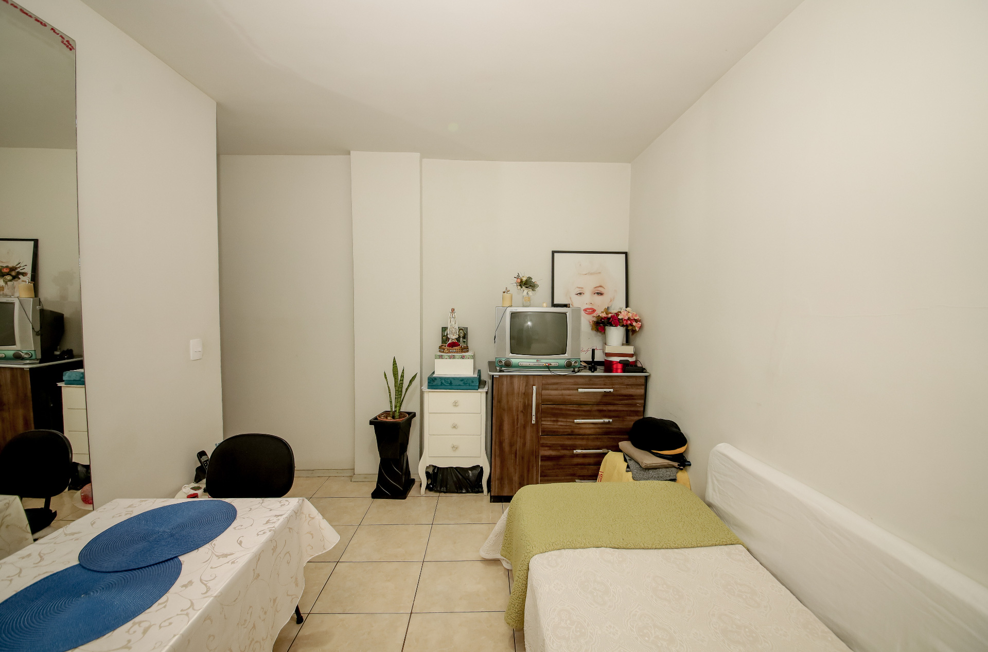 Centro: 1 quarto, varanda. 49m²., foto 3