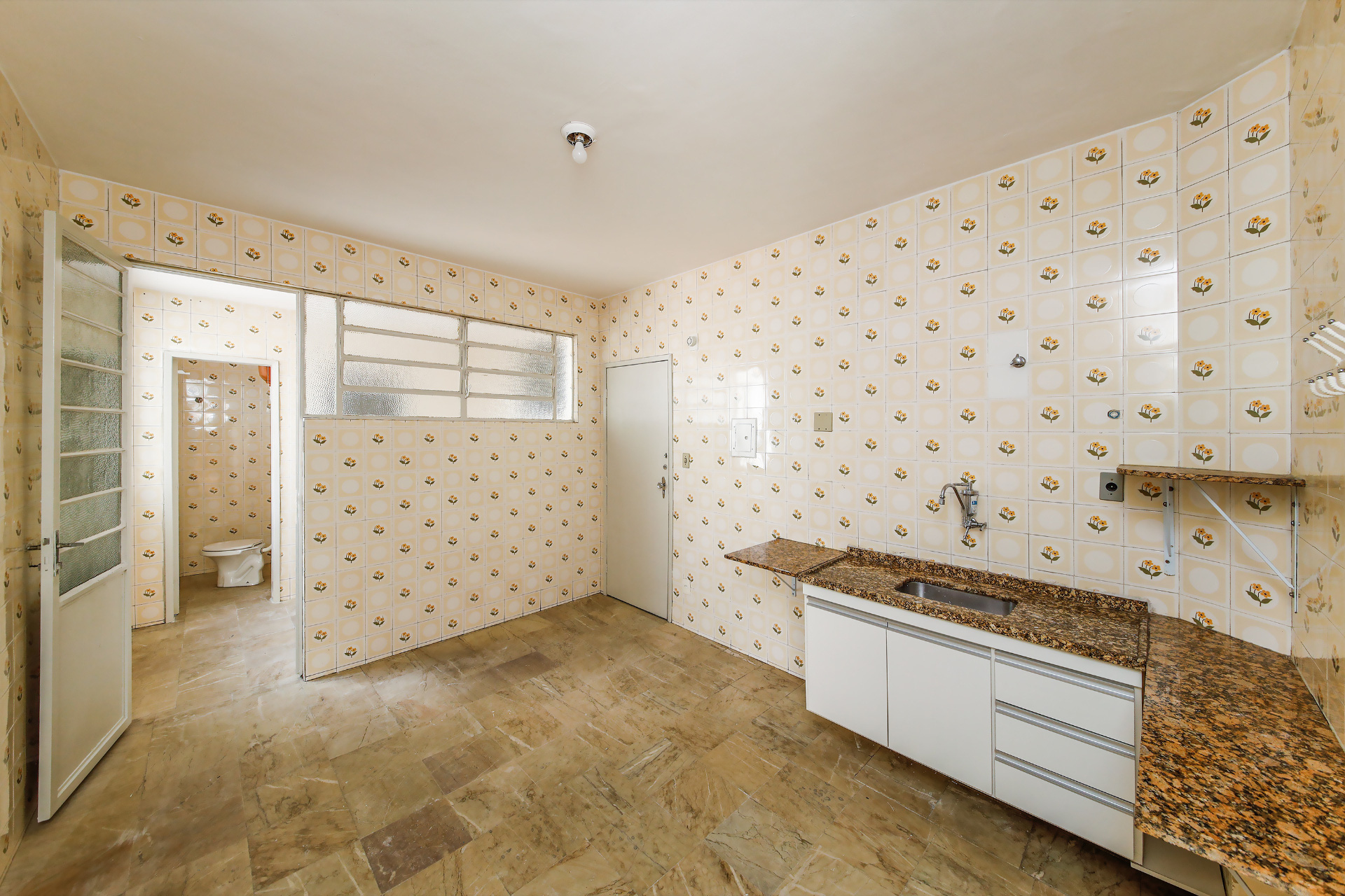 Apartamento amplo no Jardim Glória, bem ventilado, foto 7