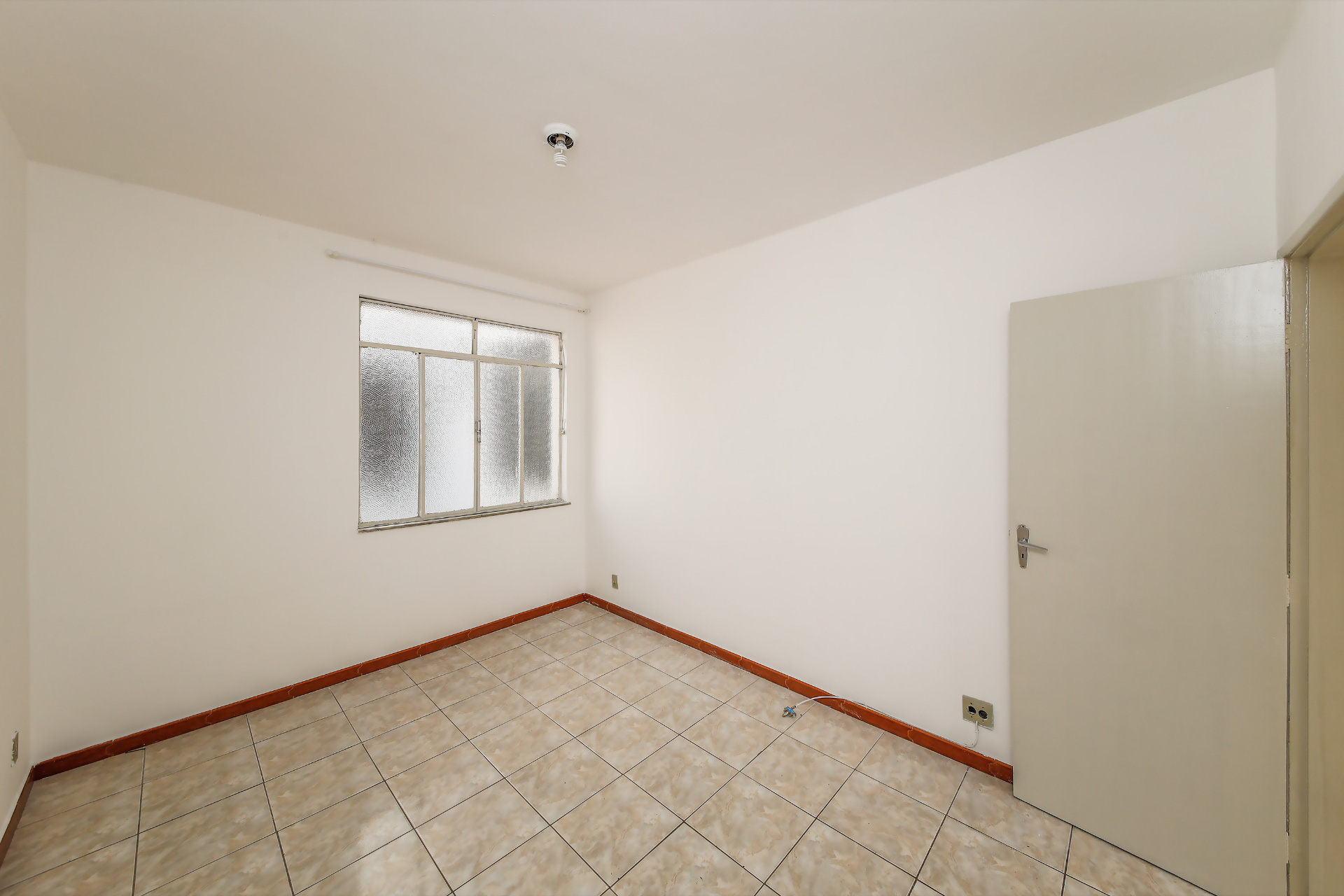 Apartamento amplo no Jardim Glória, bem ventilado, foto 6