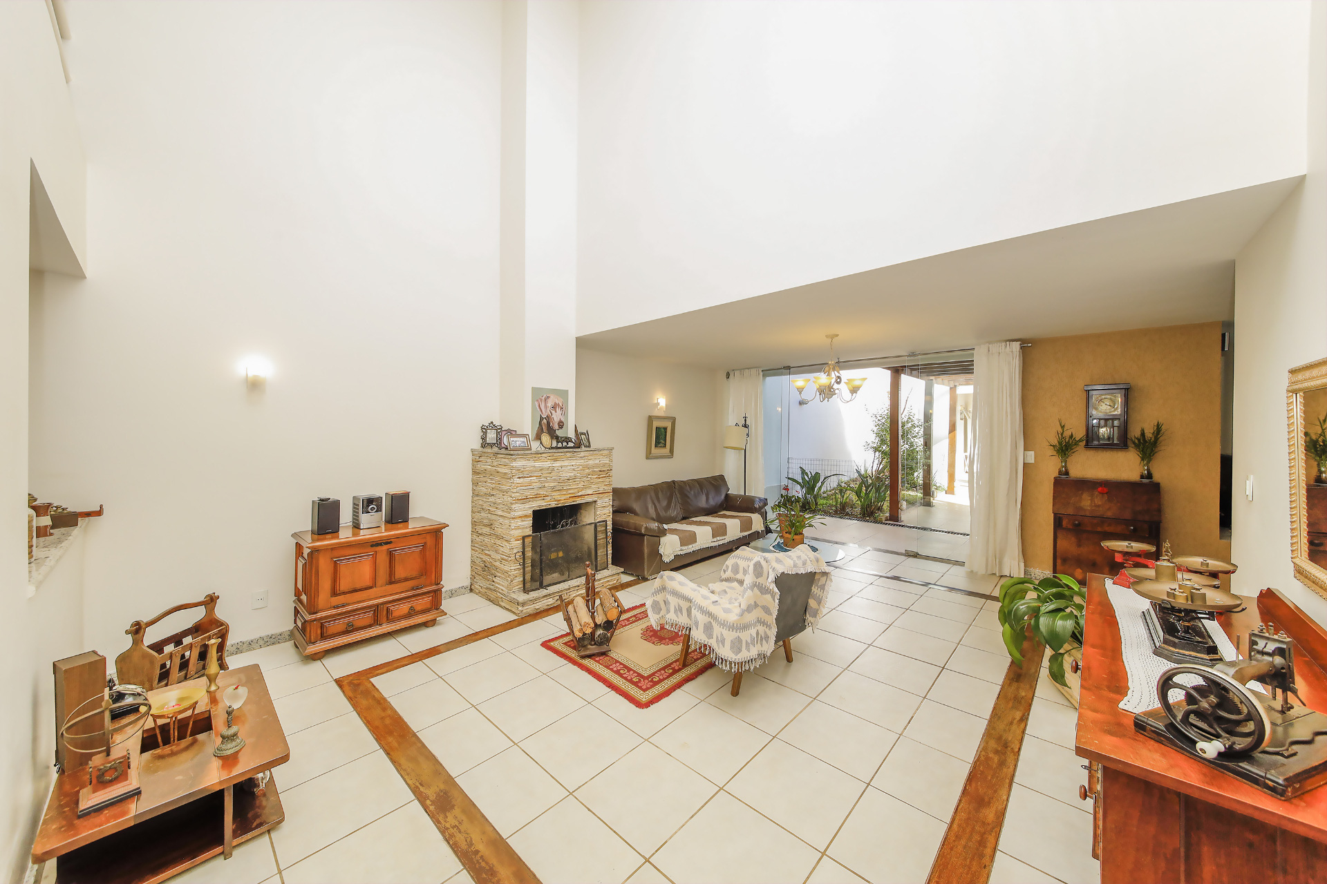 Novo Horizonte: Casa duplex, 4 quartos, em meio à natureza., foto 4