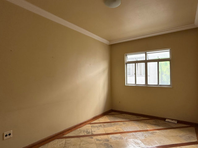 2 quartos com vaga coberta no Santa Helena para venda