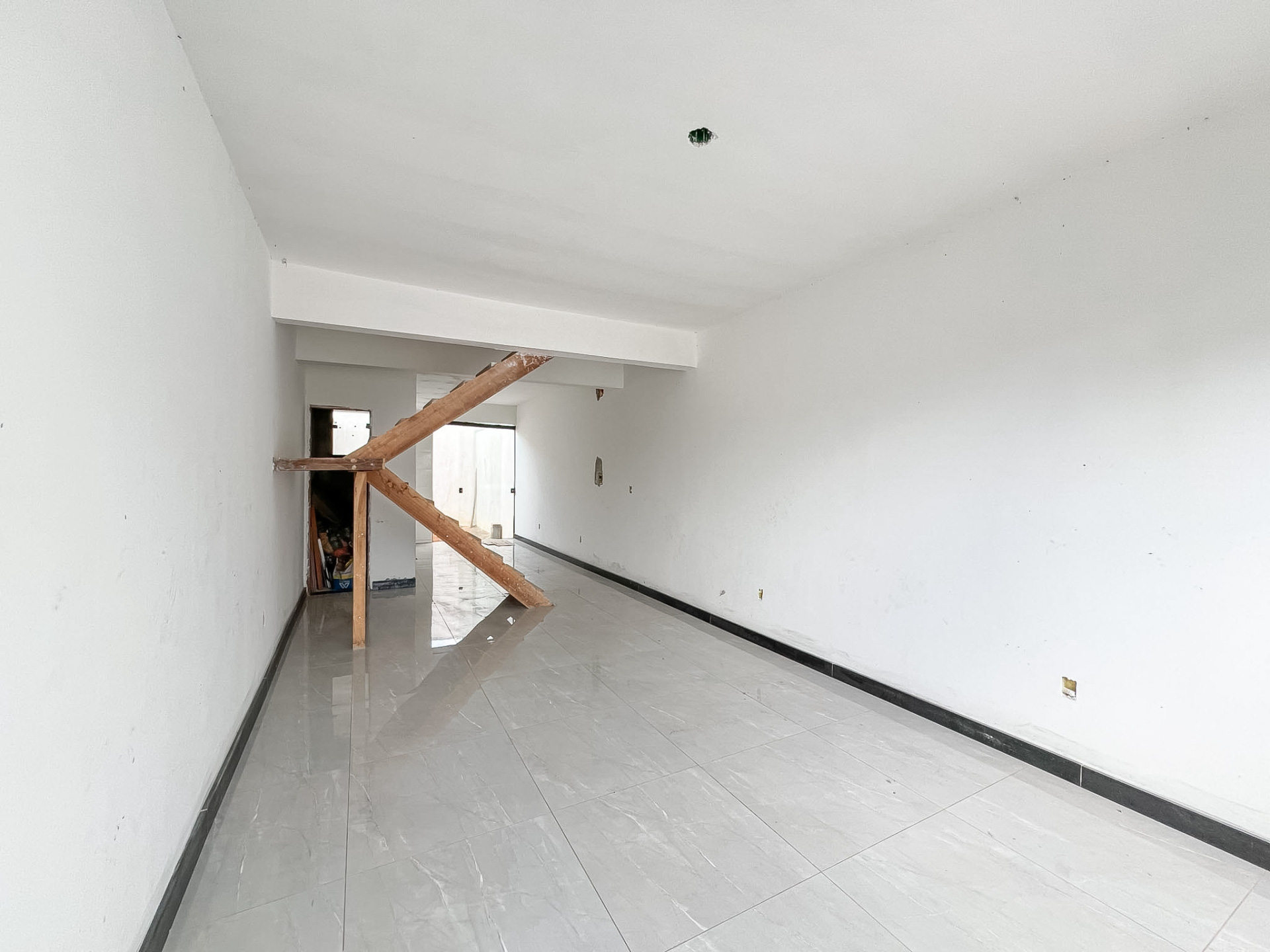 Casa São Pedro, 2 suítes. Bem espaçosa., foto 4