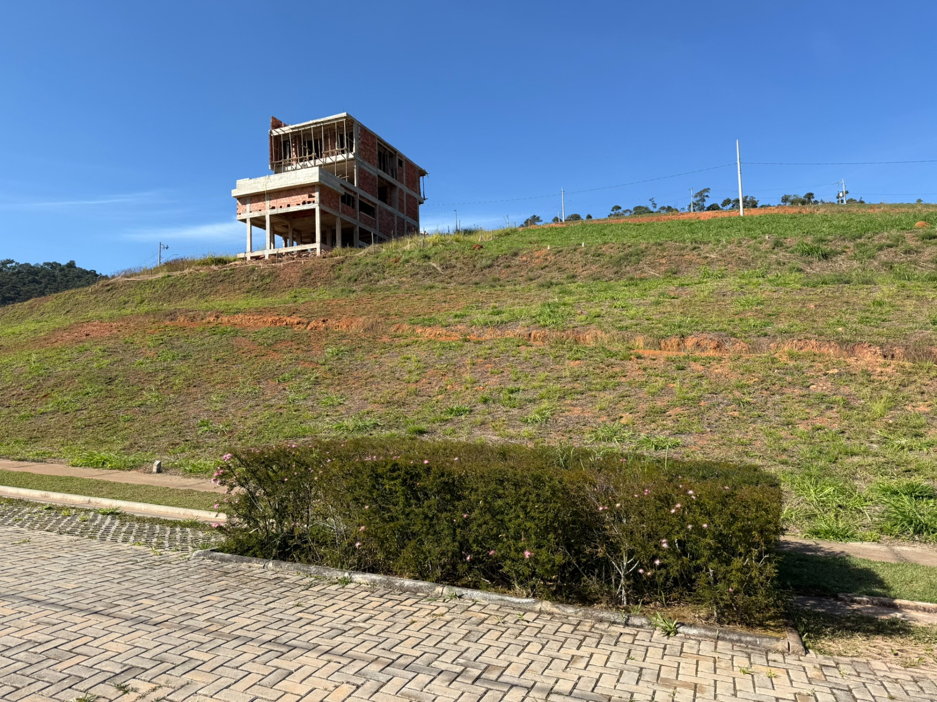 Terreno 300m², perto da área de lazer., foto 2