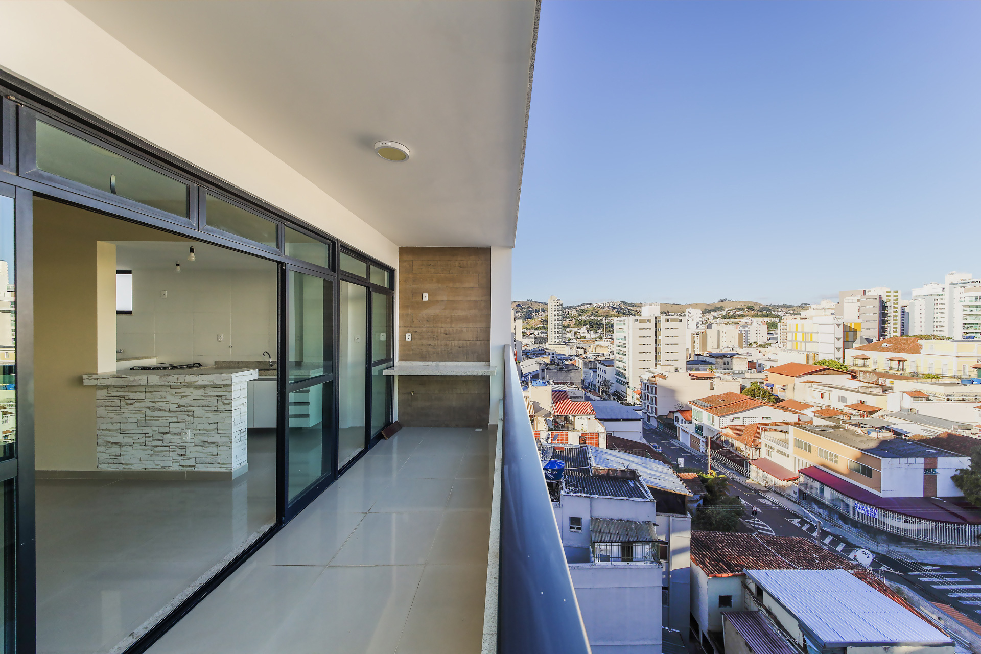 Varanda gourmet, vista aberta, próximo ao Centro, foto 4
